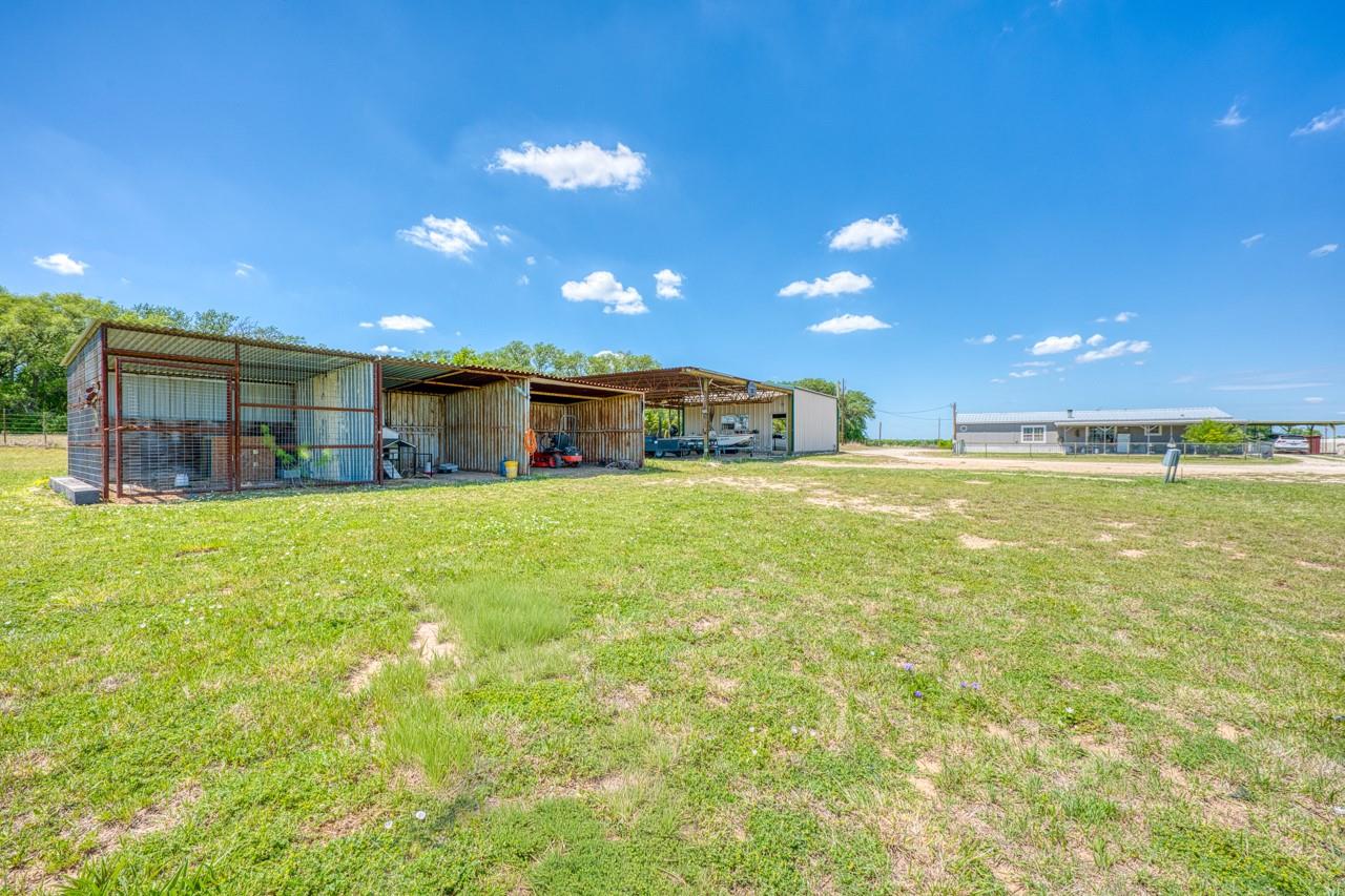 815 County Road 226, Florence, TX 76527
