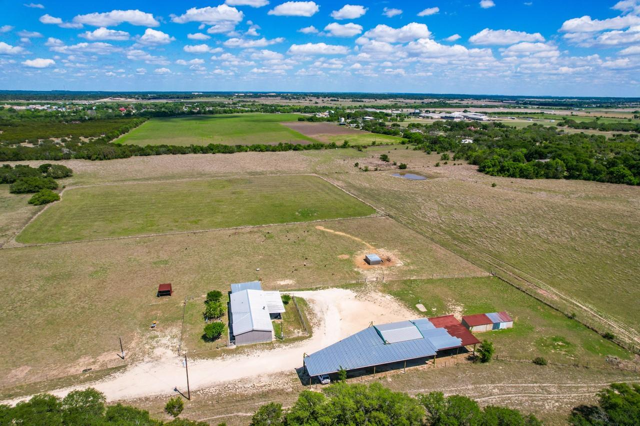 815 County Road 226, Florence, TX 76527
