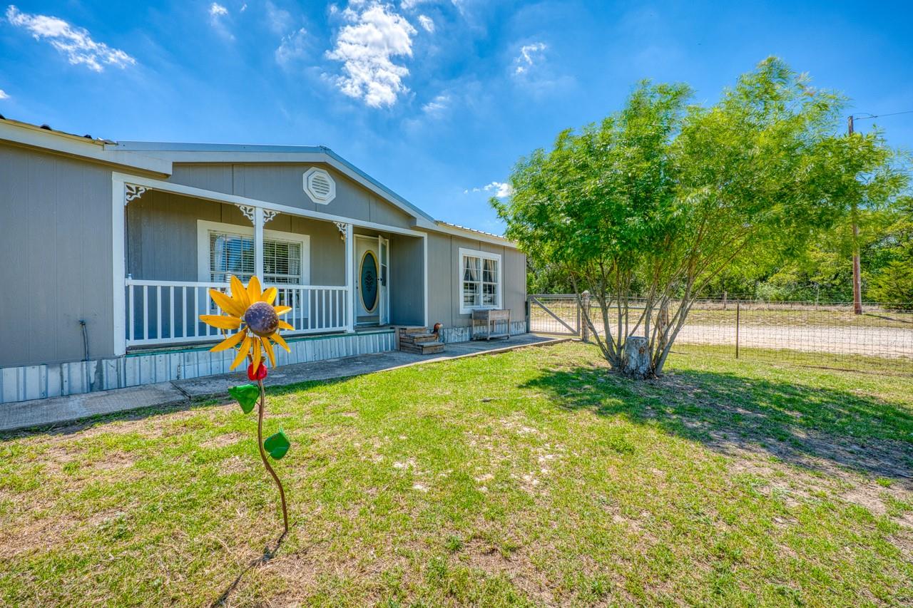 815 County Road 226, Florence, TX 76527