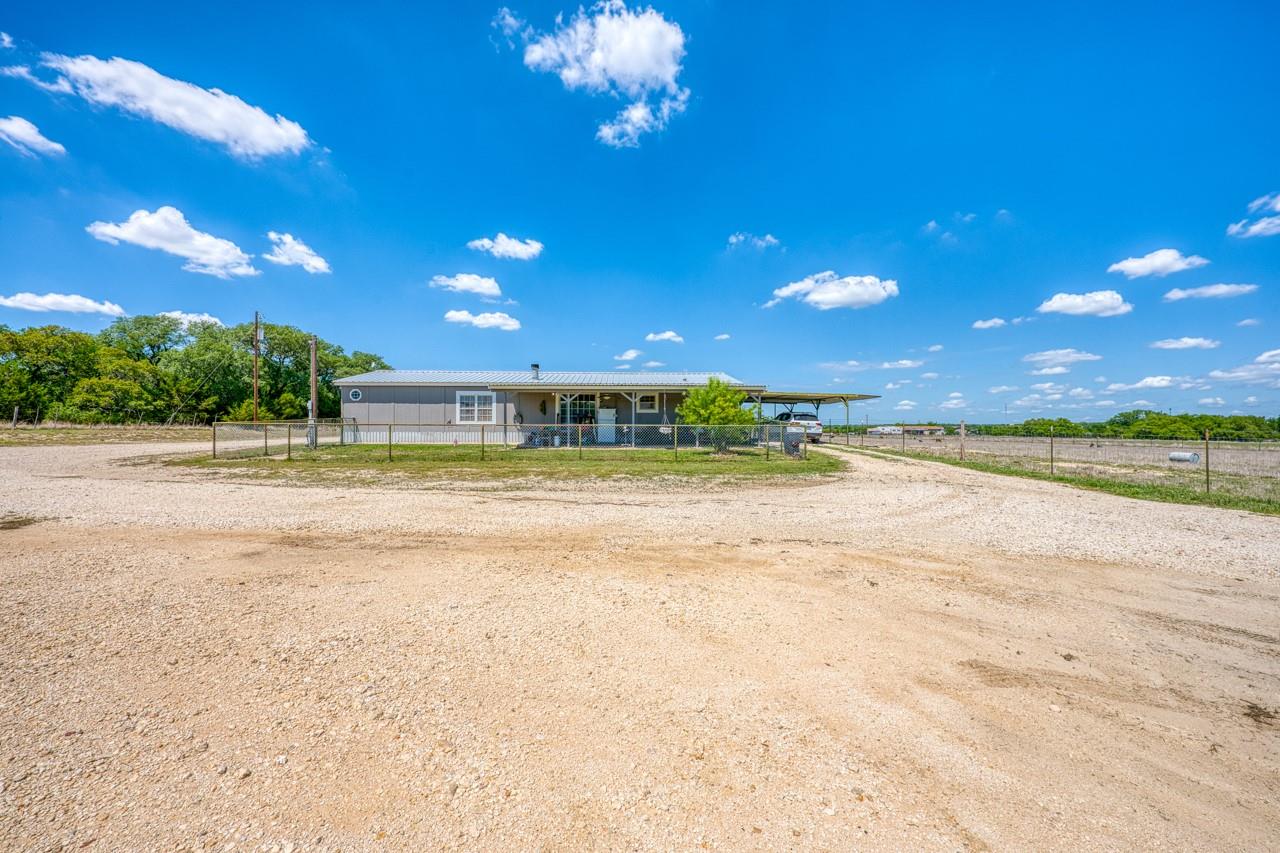 815 County Road 226, Florence, TX 76527
