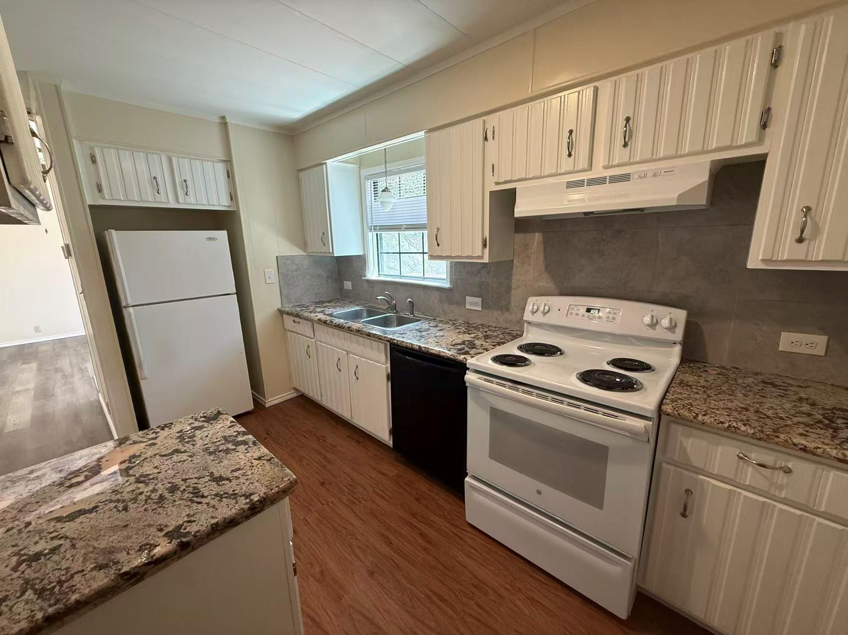 23393 Nameless Rd # 113, Leander, TX 78641