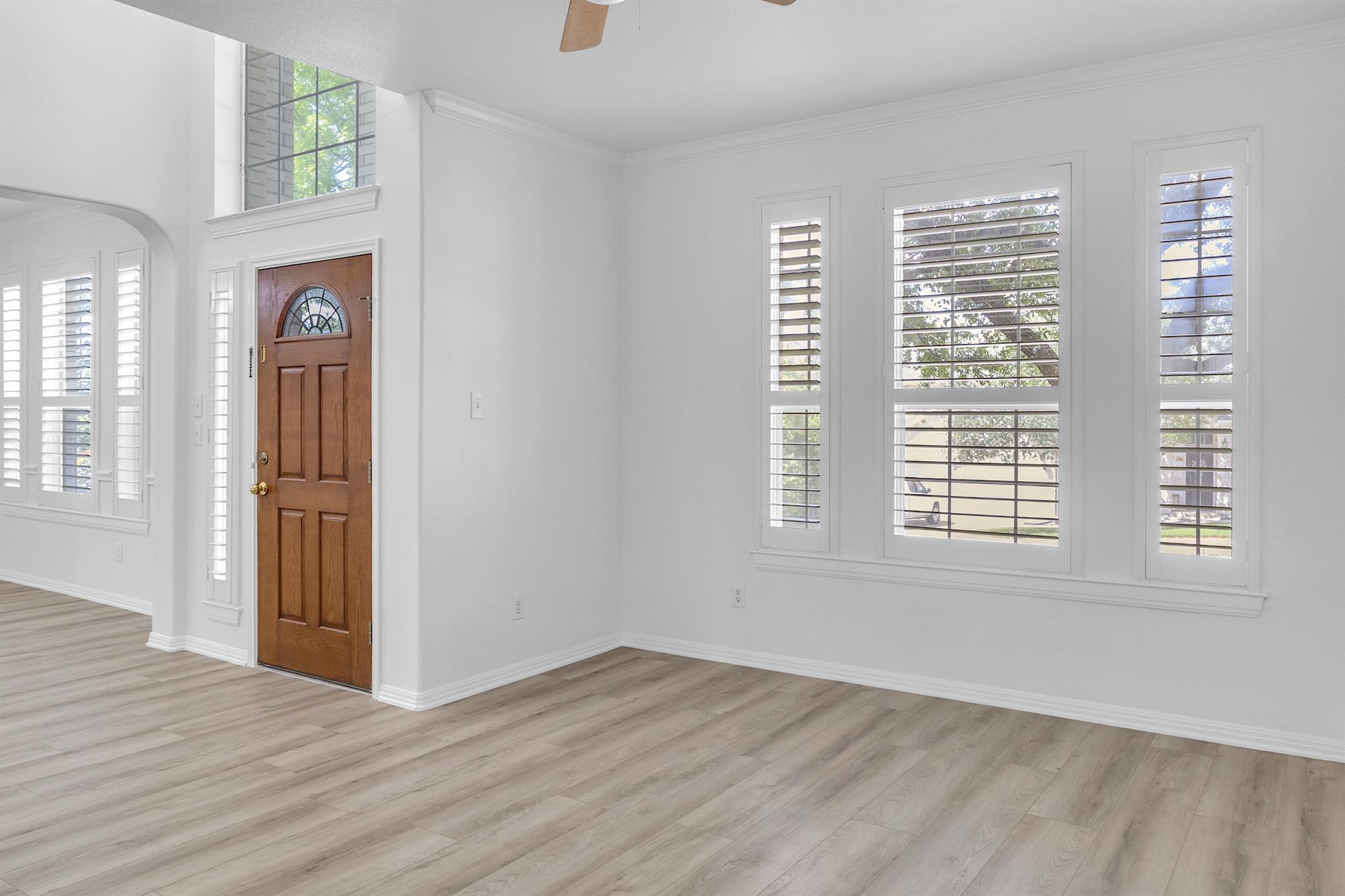 2604 Sterling Panorama Ct, Austin, TX 78738