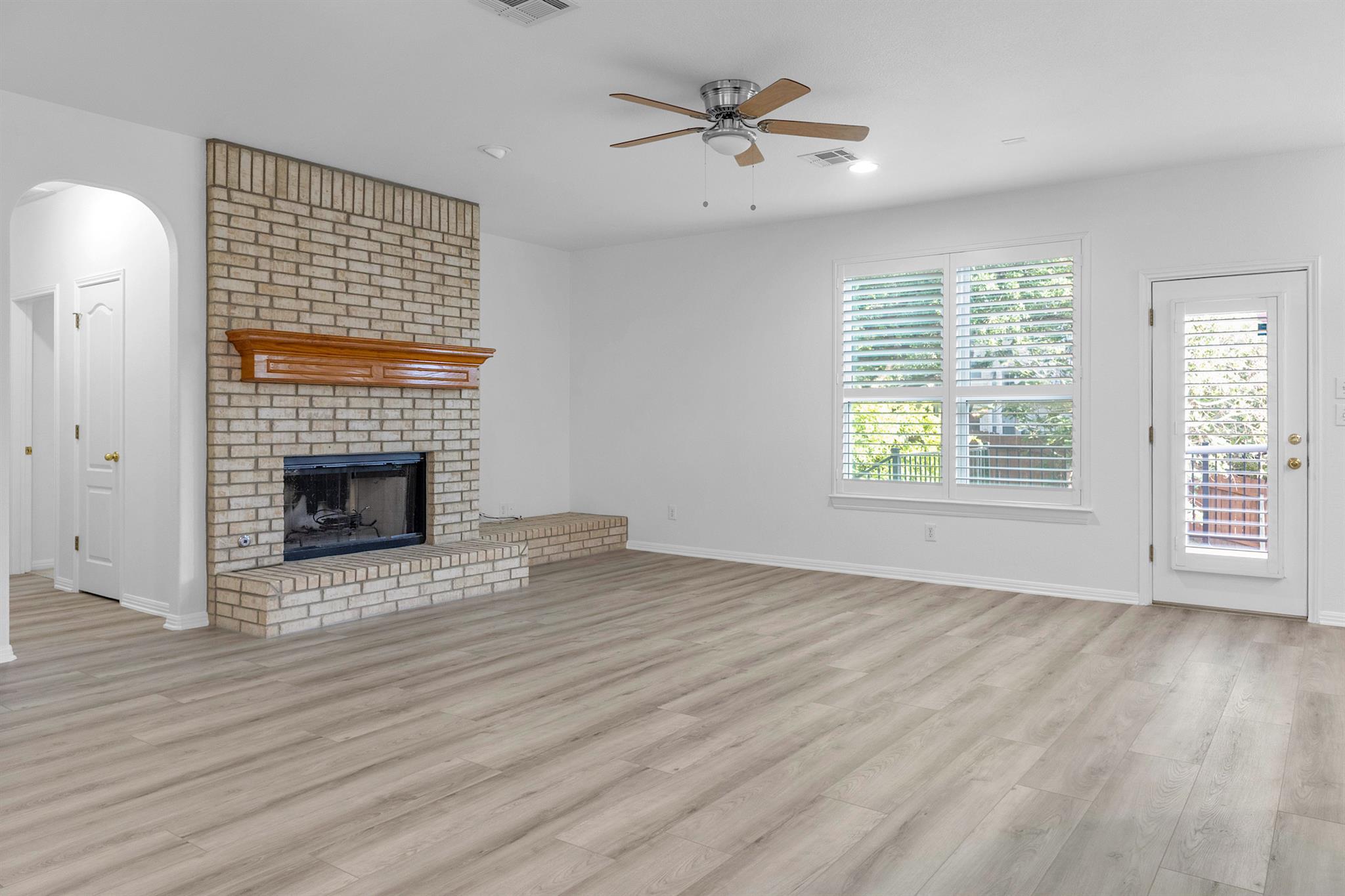 2604 Sterling Panorama Ct, Austin, TX 78738