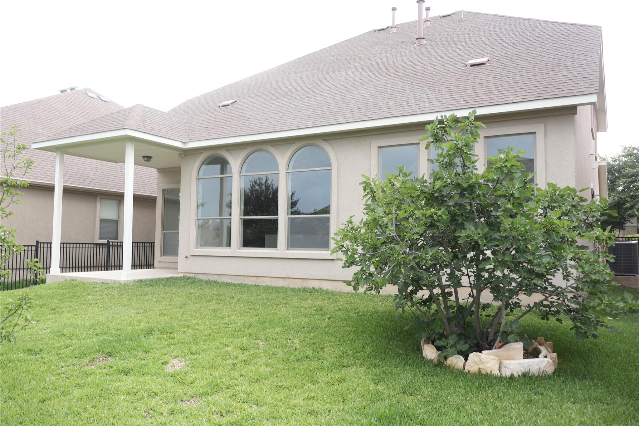 1917 Kempwood Loop, Round Rock, TX 78665