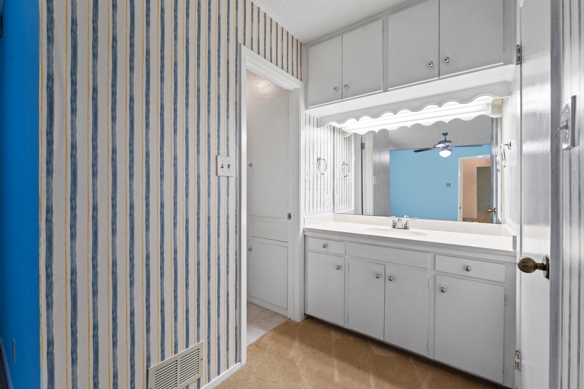 8610 Melshire Dr, Austin, TX 78757