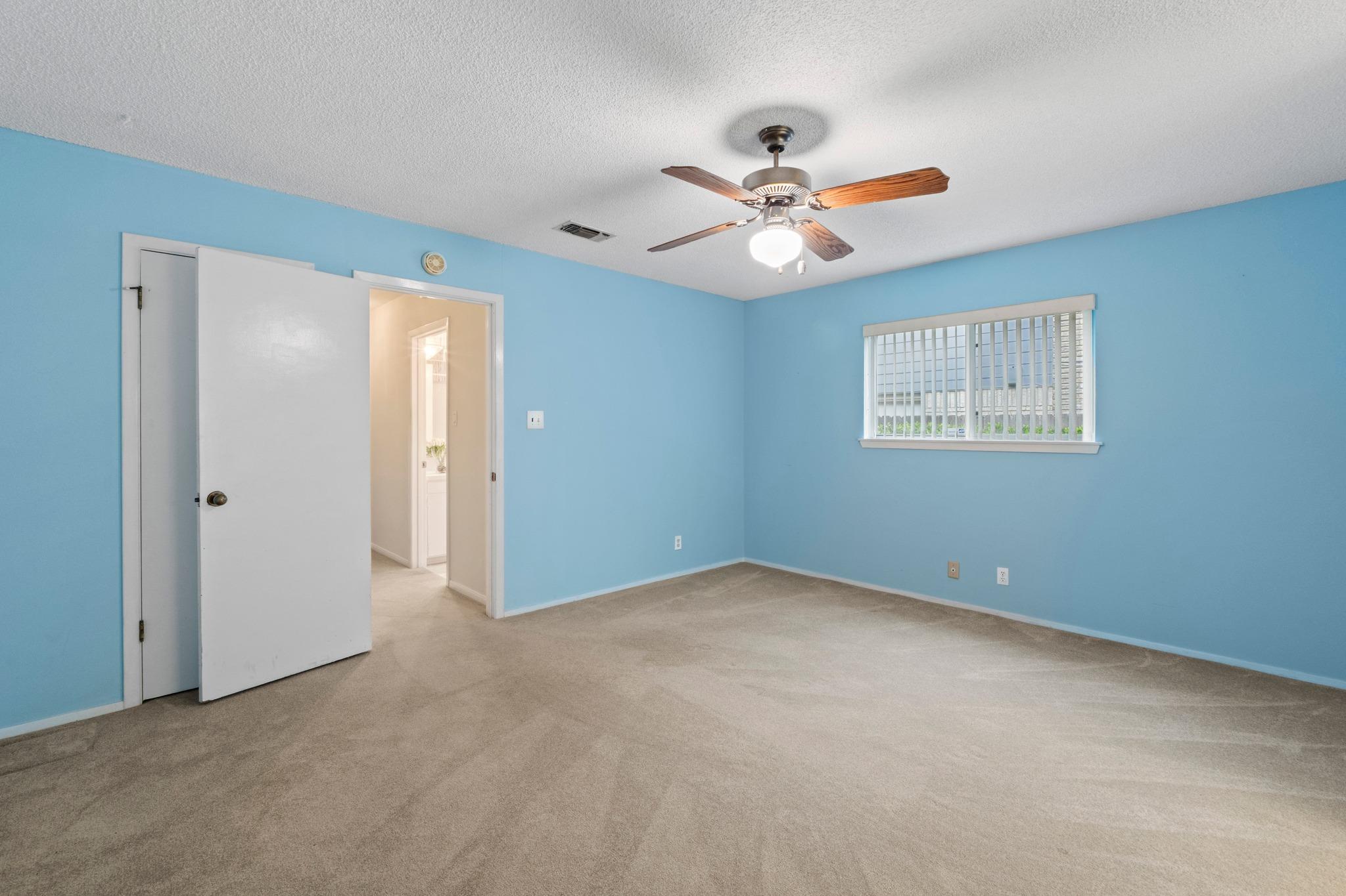 8610 Melshire Dr, Austin, TX 78757