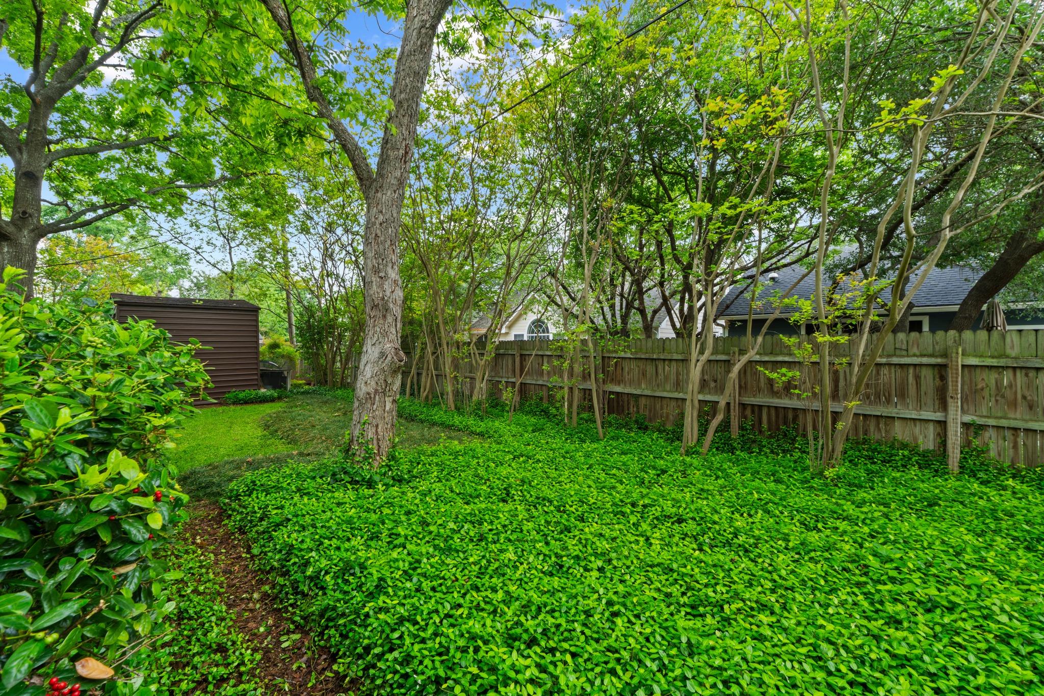 8610 Melshire Dr, Austin, TX 78757