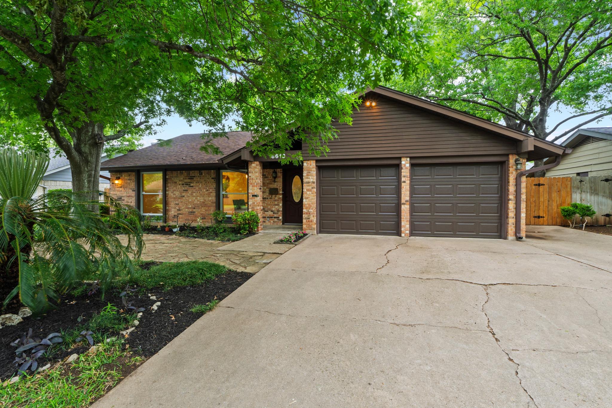 8610 Melshire Dr, Austin, TX 78757