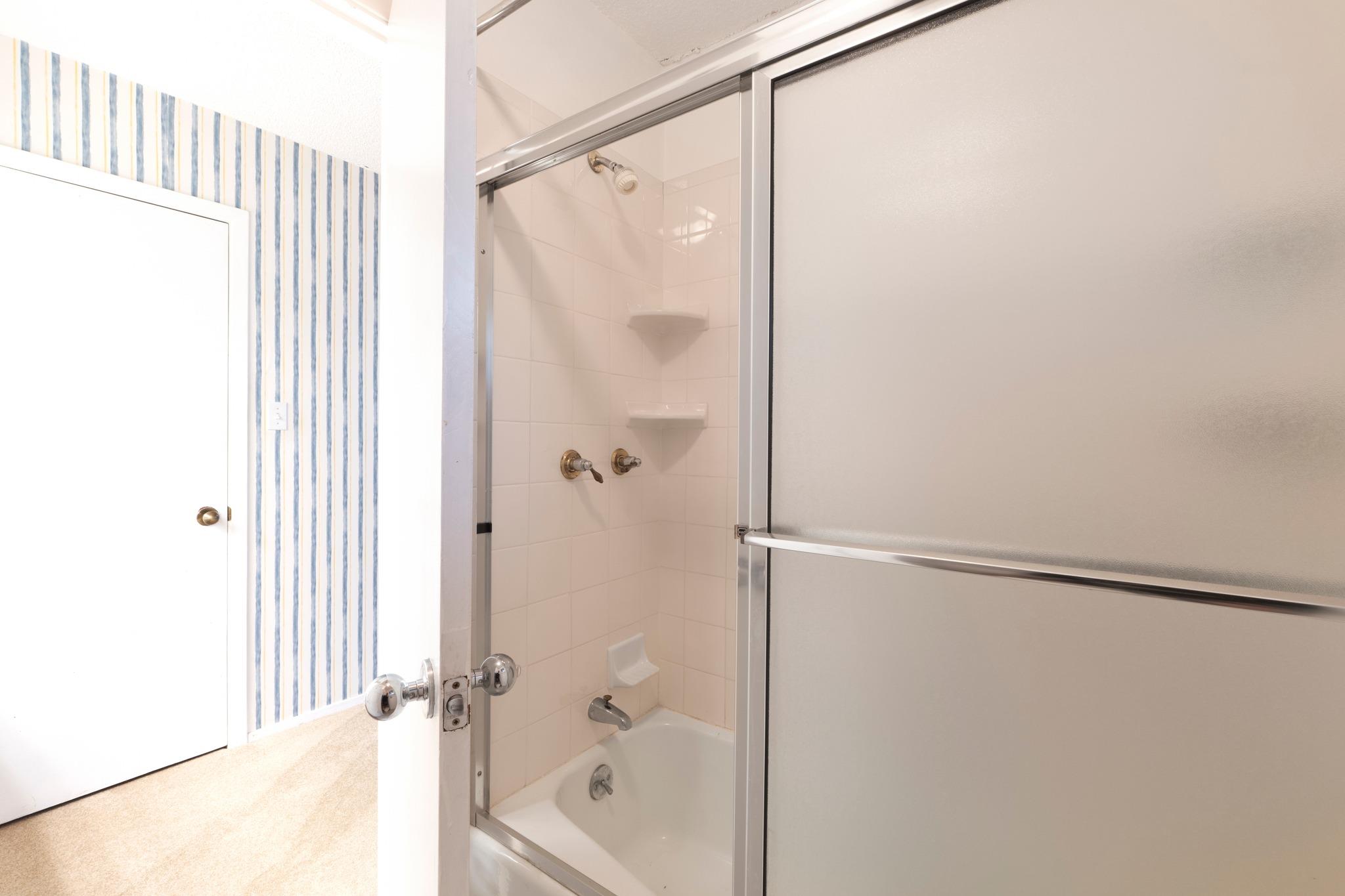 8610 Melshire Dr, Austin, TX 78757