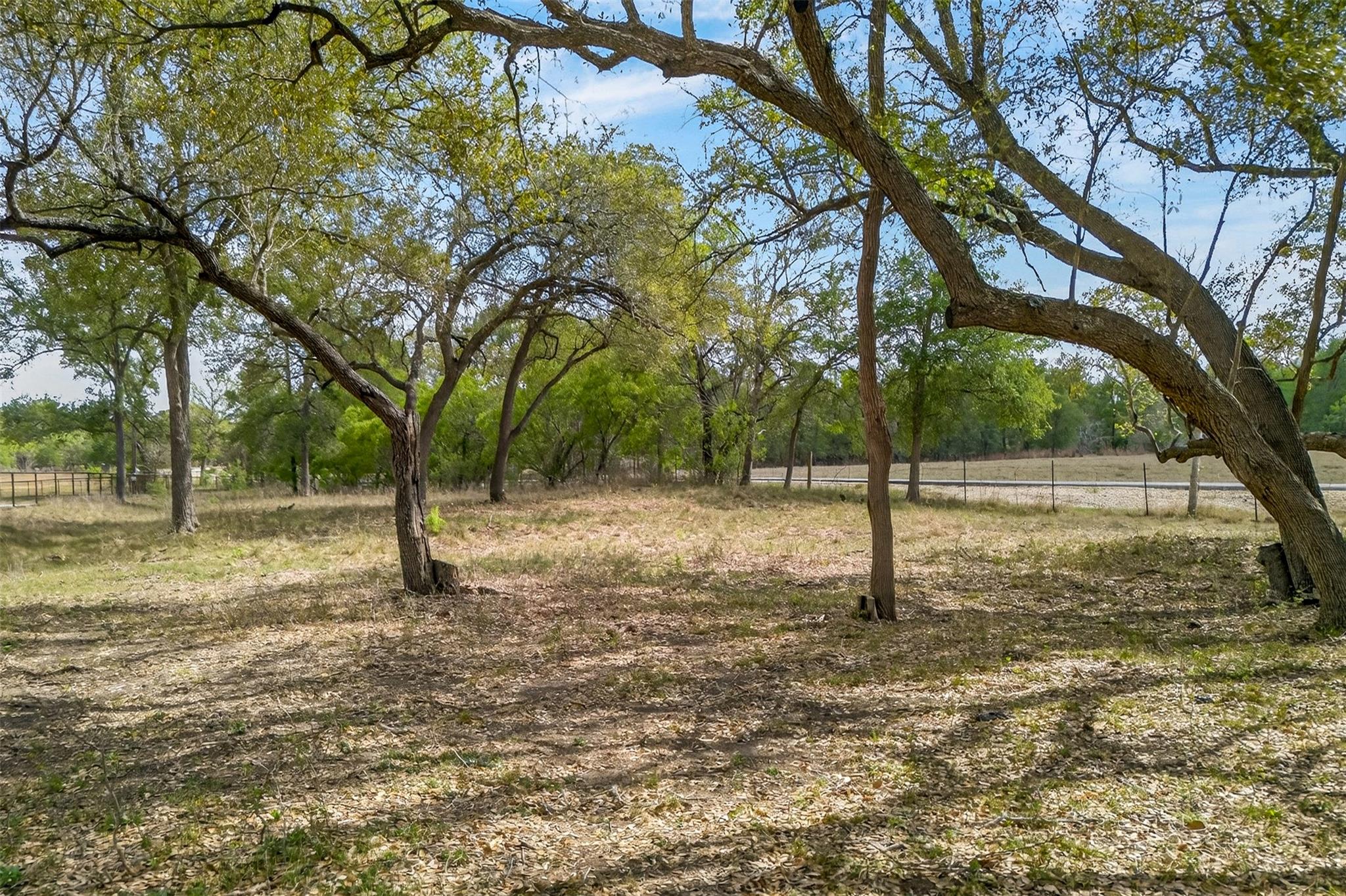 1077 Burdette Wells Rd, Lockhart, TX 78644