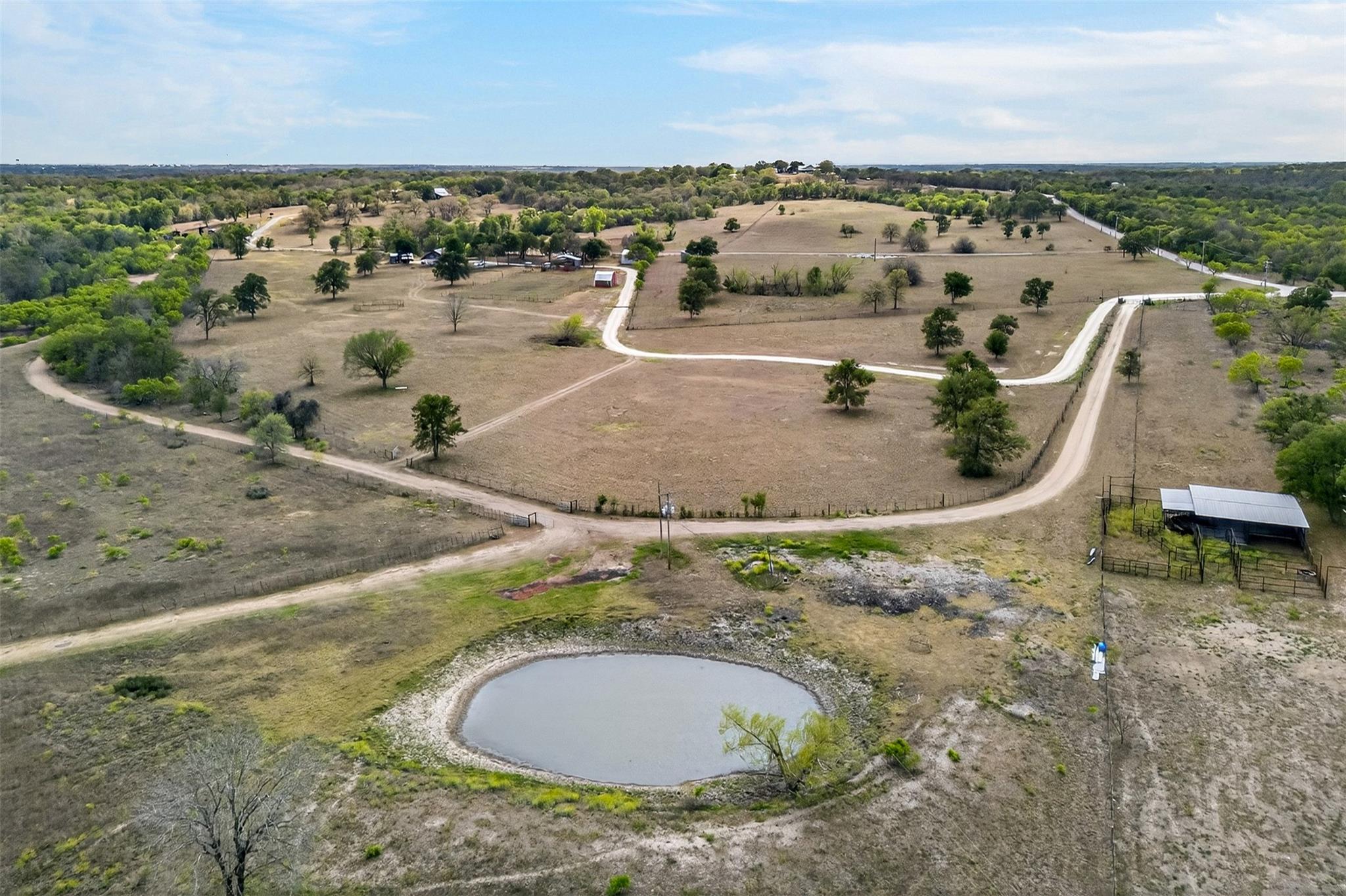 1077 Burdette Wells Rd, Lockhart, TX 78644
