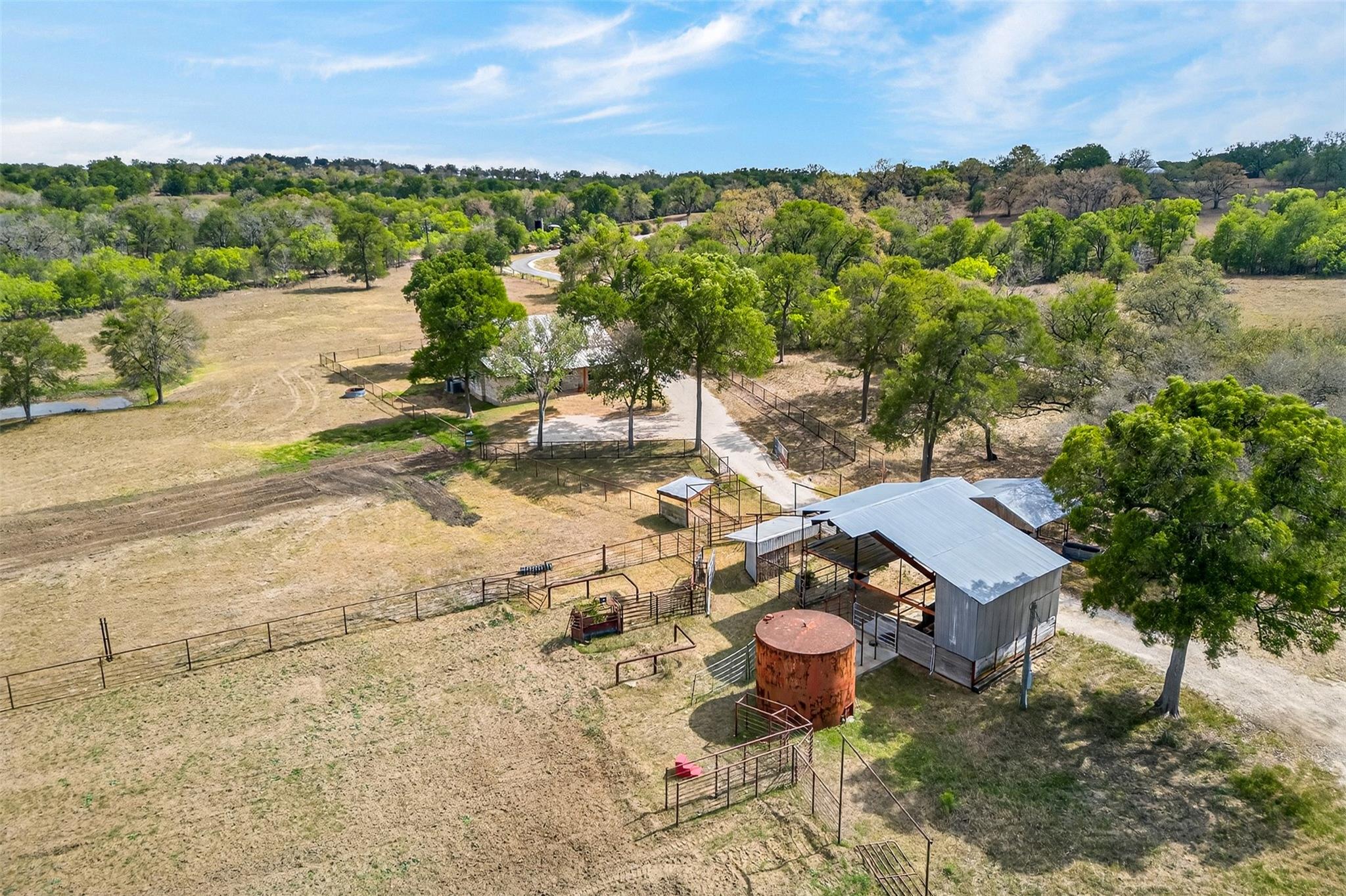 1077 Burdette Wells Rd, Lockhart, TX 78644