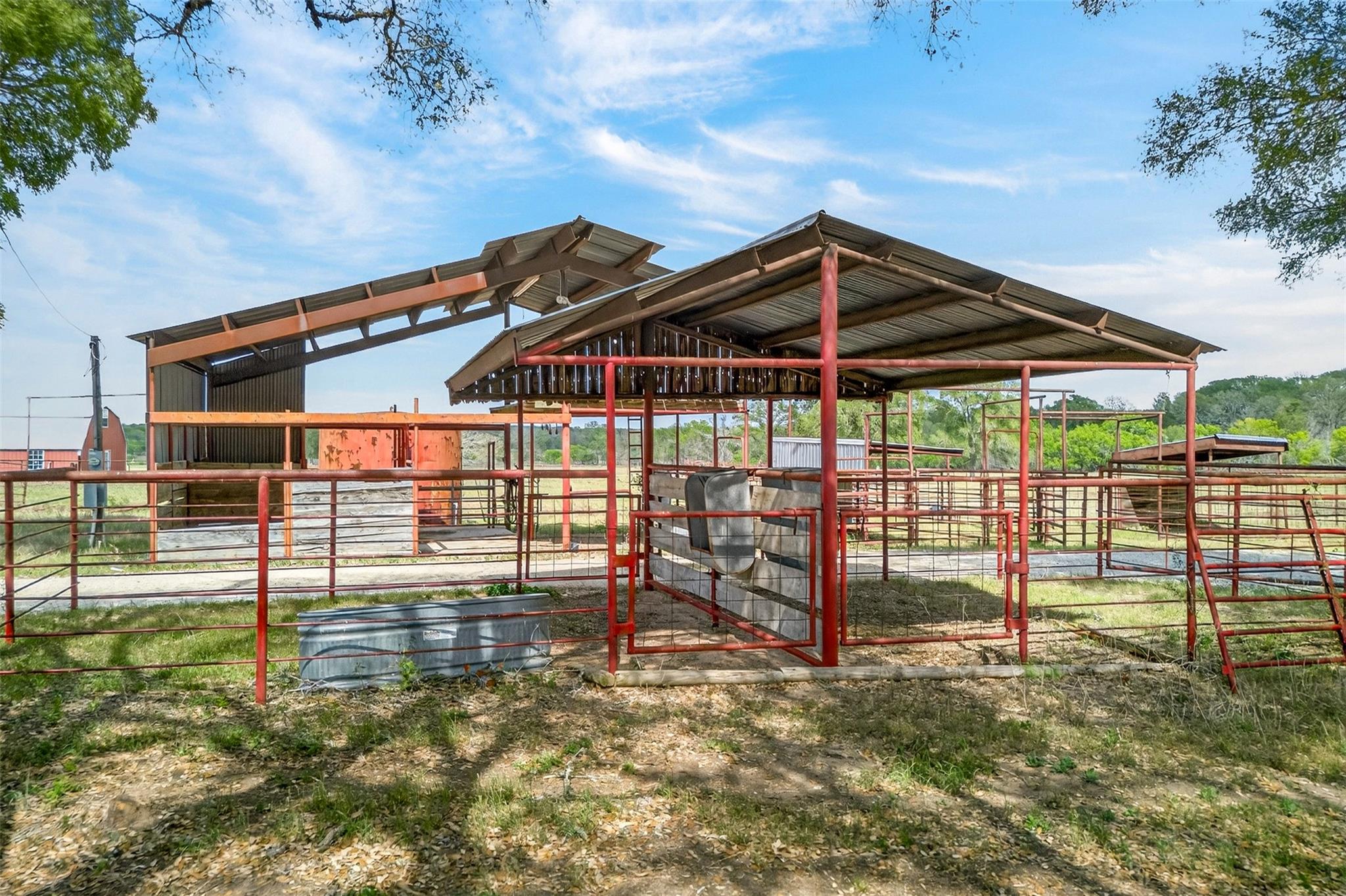 1077 Burdette Wells Rd, Lockhart, TX 78644