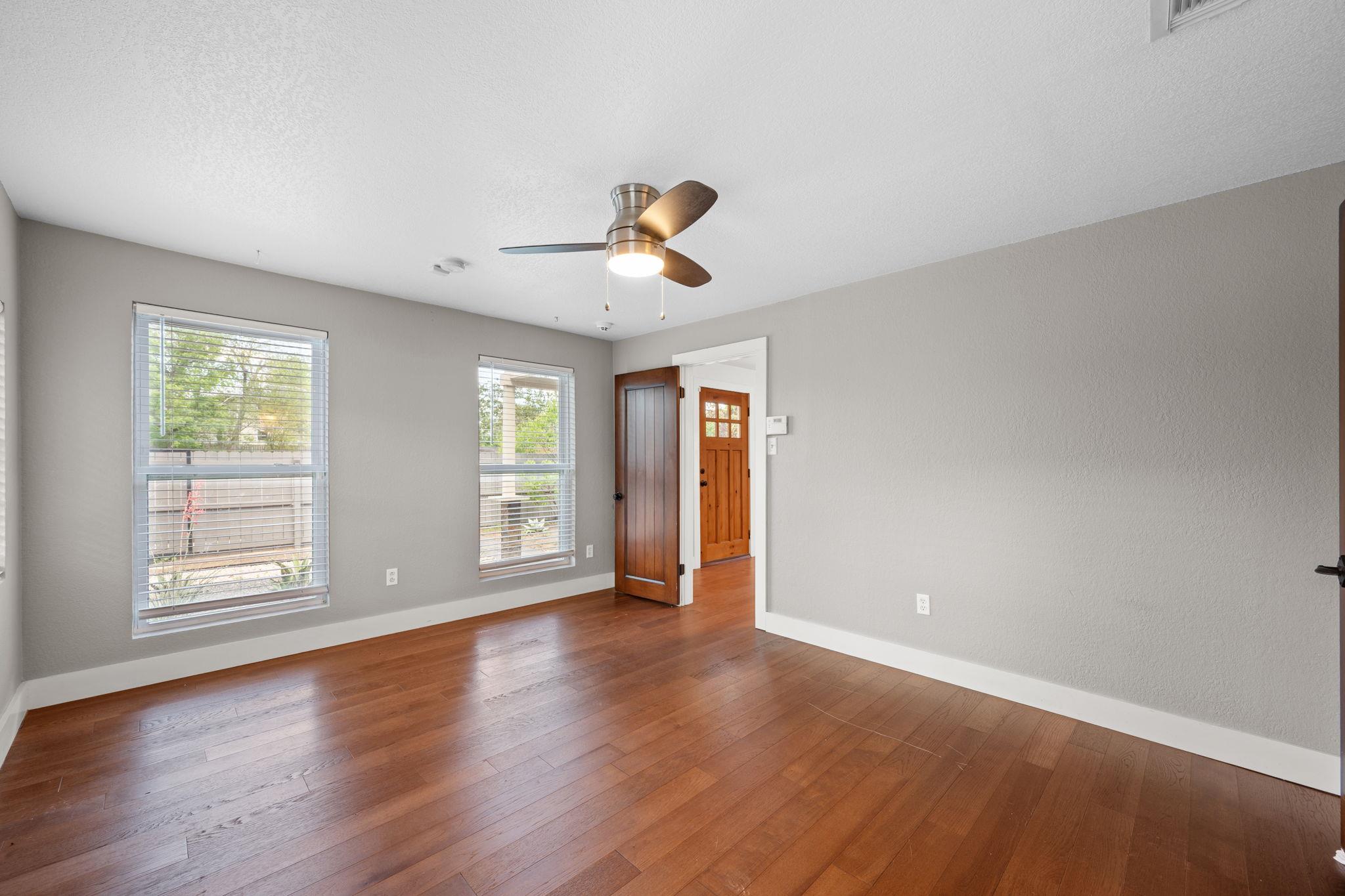 1137 Nickols Ave, Austin, TX 78721