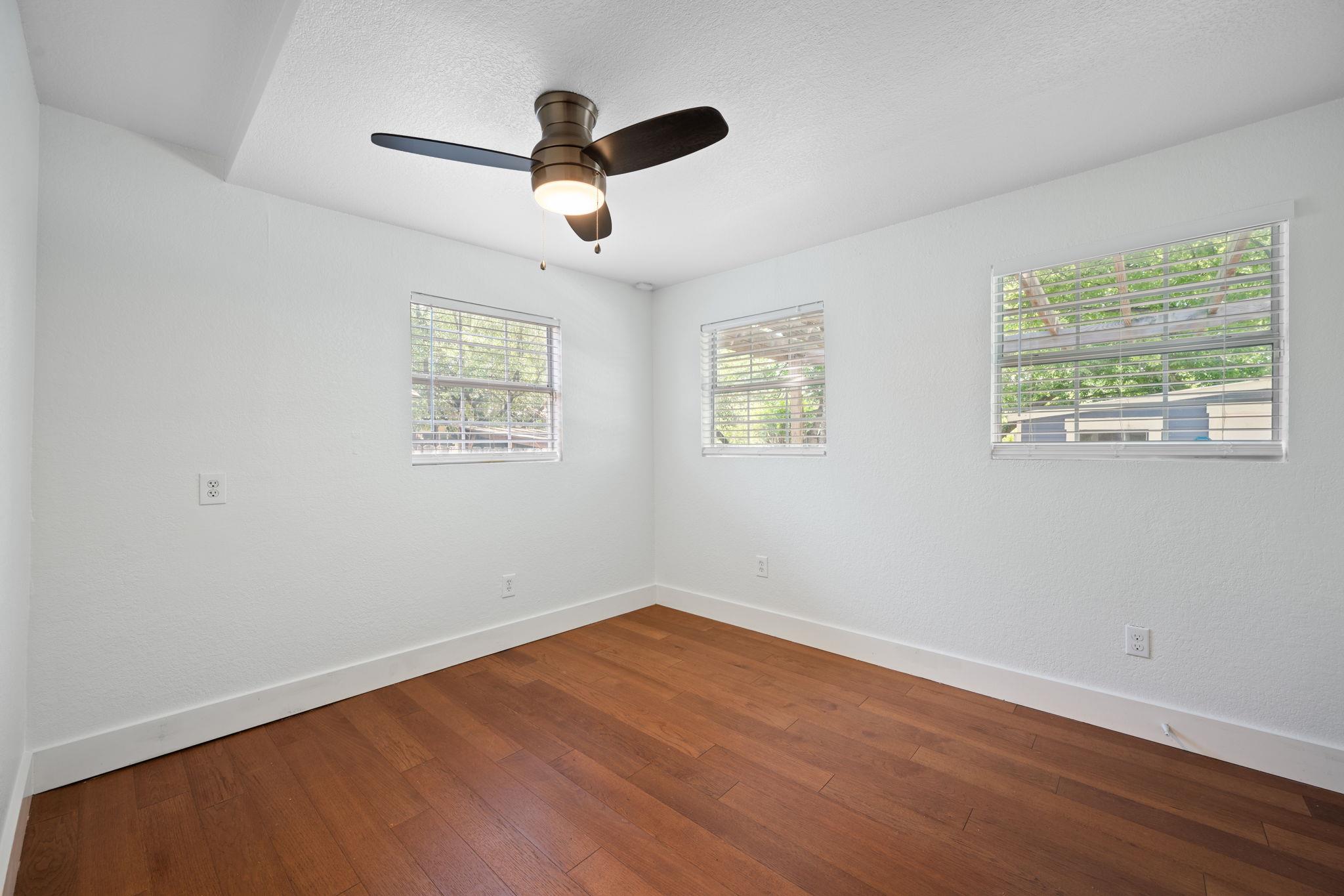 1137 Nickols Ave, Austin, TX 78721