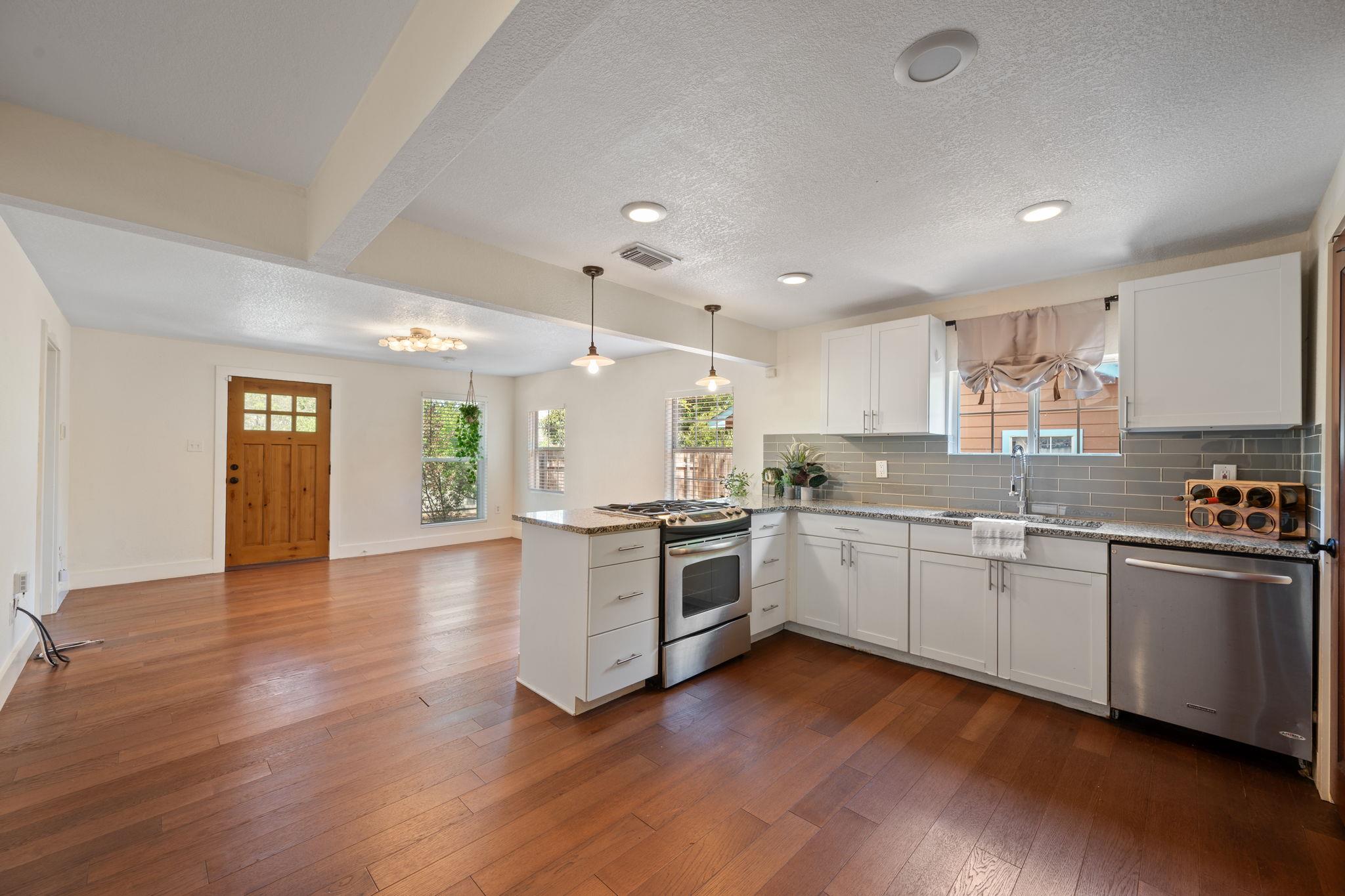 1137 Nickols Ave, Austin, TX 78721