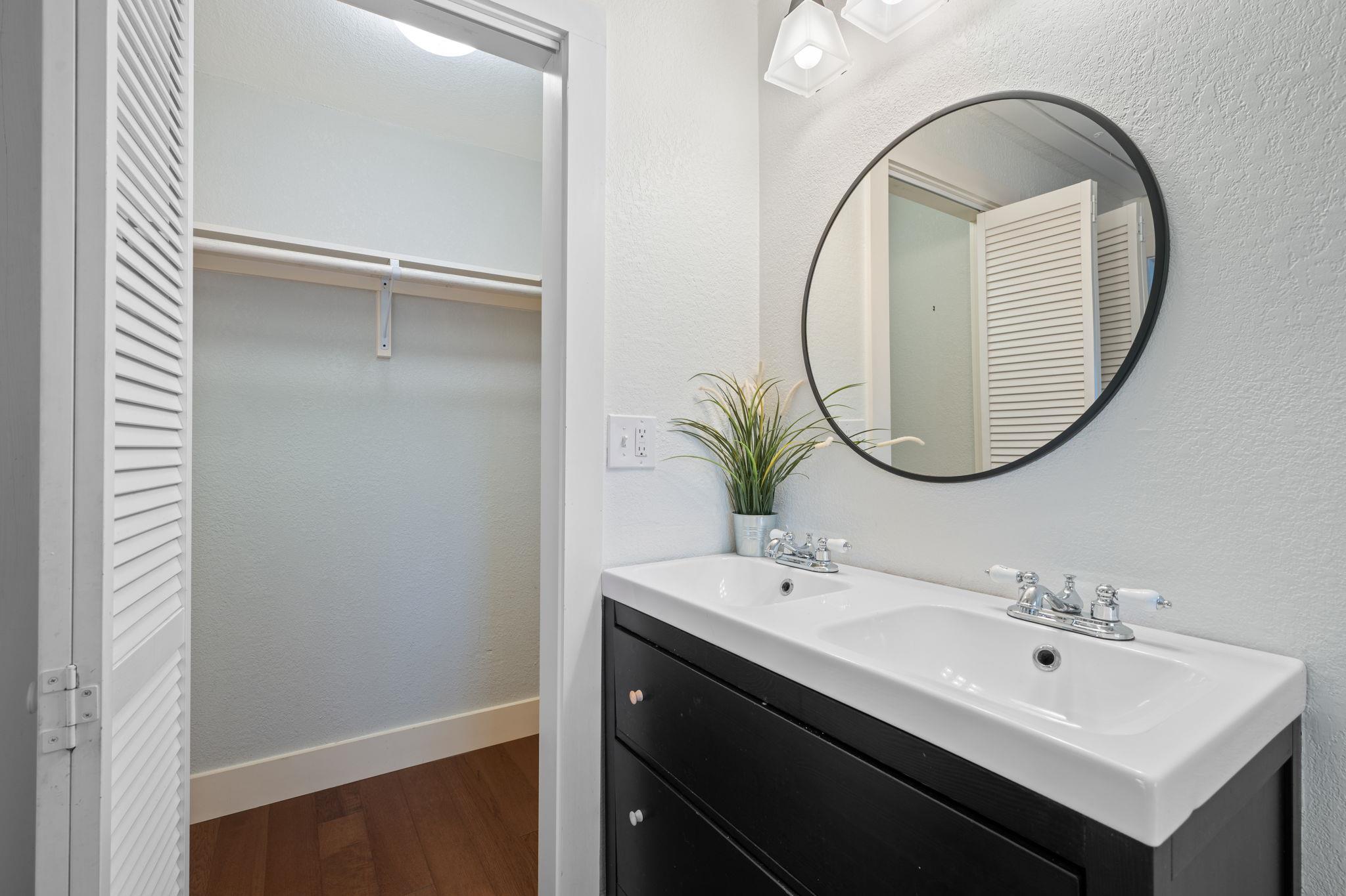 1137 Nickols Ave, Austin, TX 78721