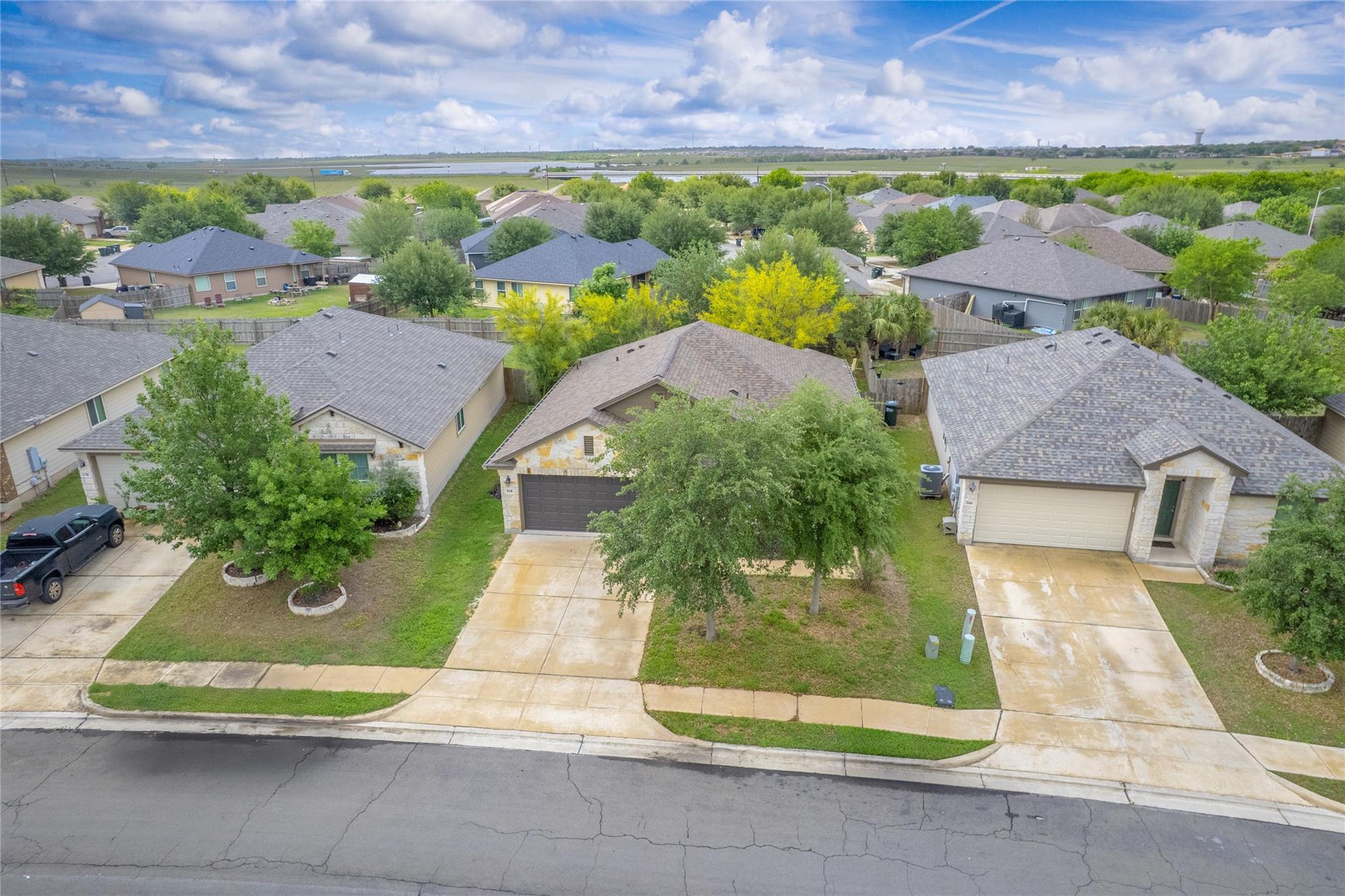 168 Cazador Dr, San Marcos, TX 78666