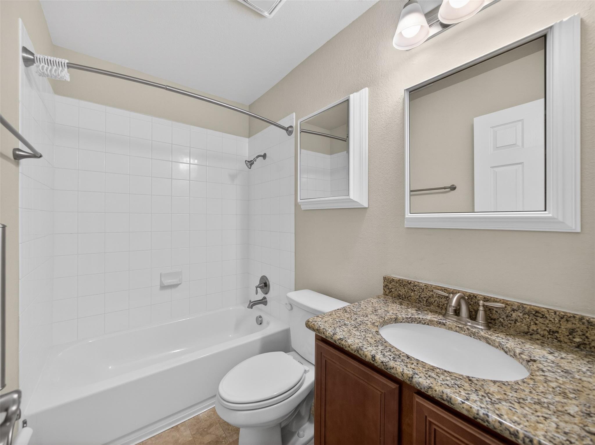 168 Cazador Dr, San Marcos, TX 78666