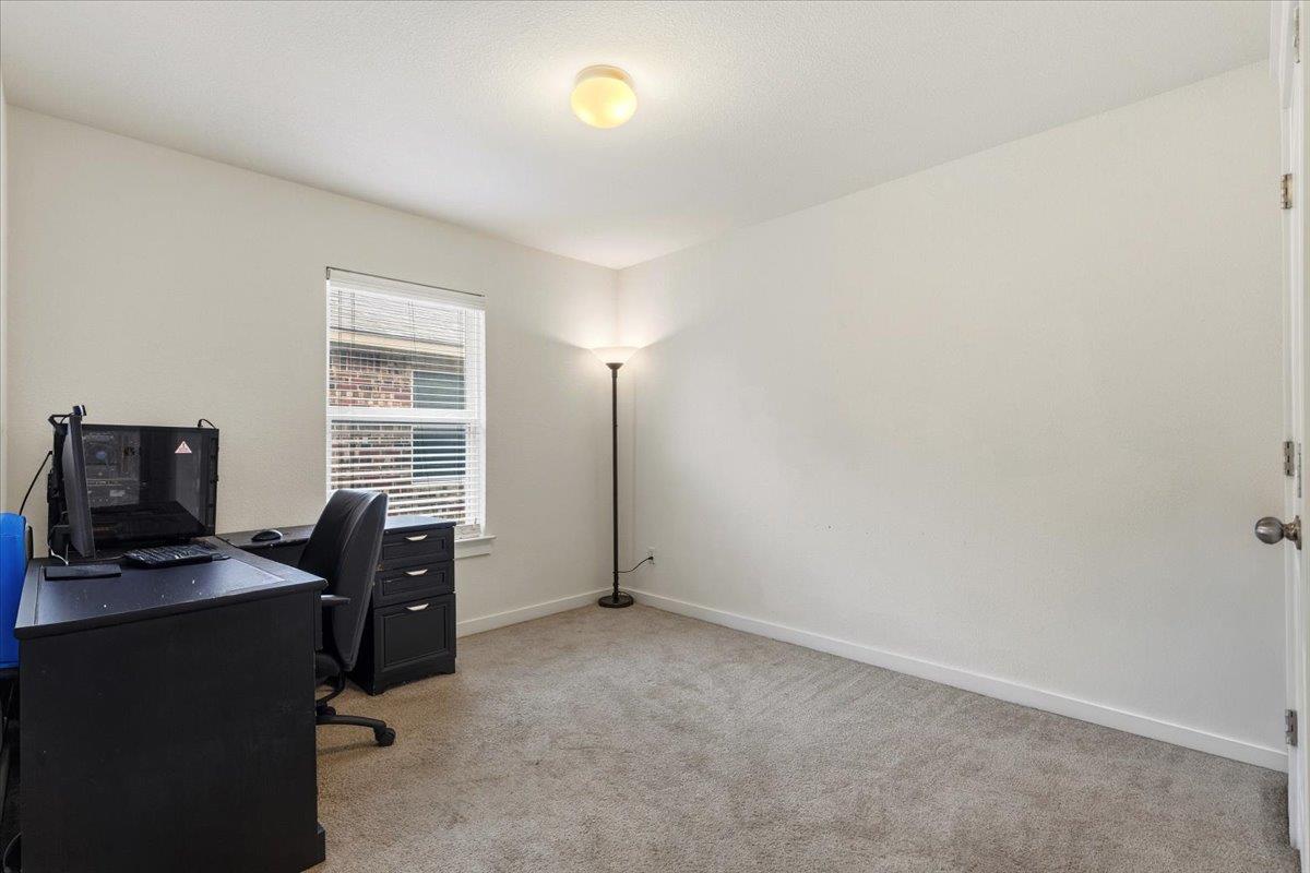 16908 Antioch Ave, Pflugerville, TX 78660