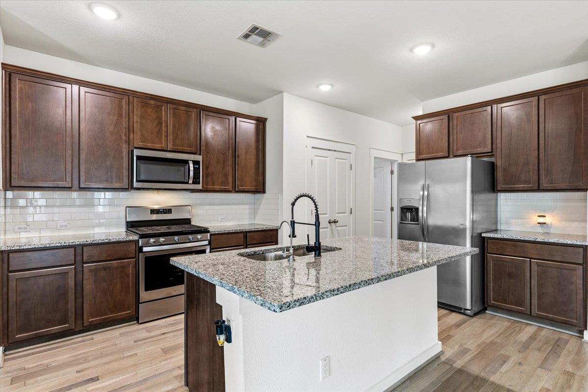 16908 Antioch Ave, Pflugerville, TX 78660