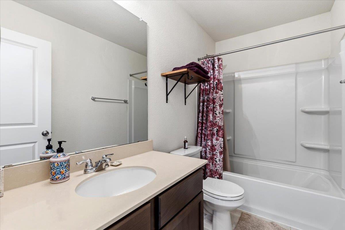 16908 Antioch Ave, Pflugerville, TX 78660