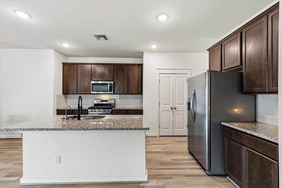 16908 Antioch Ave, Pflugerville, TX 78660