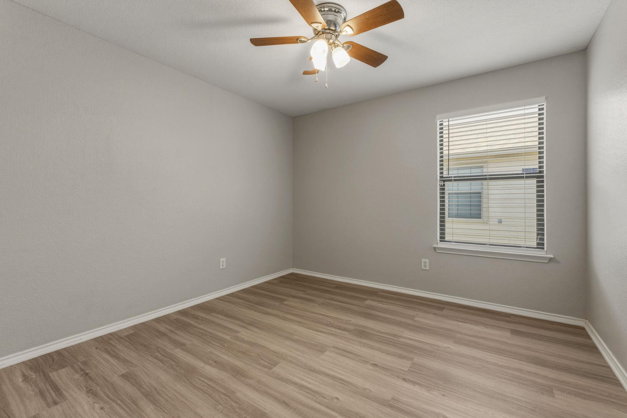 4209 Glacier Point Cv, Taylor, TX 76574