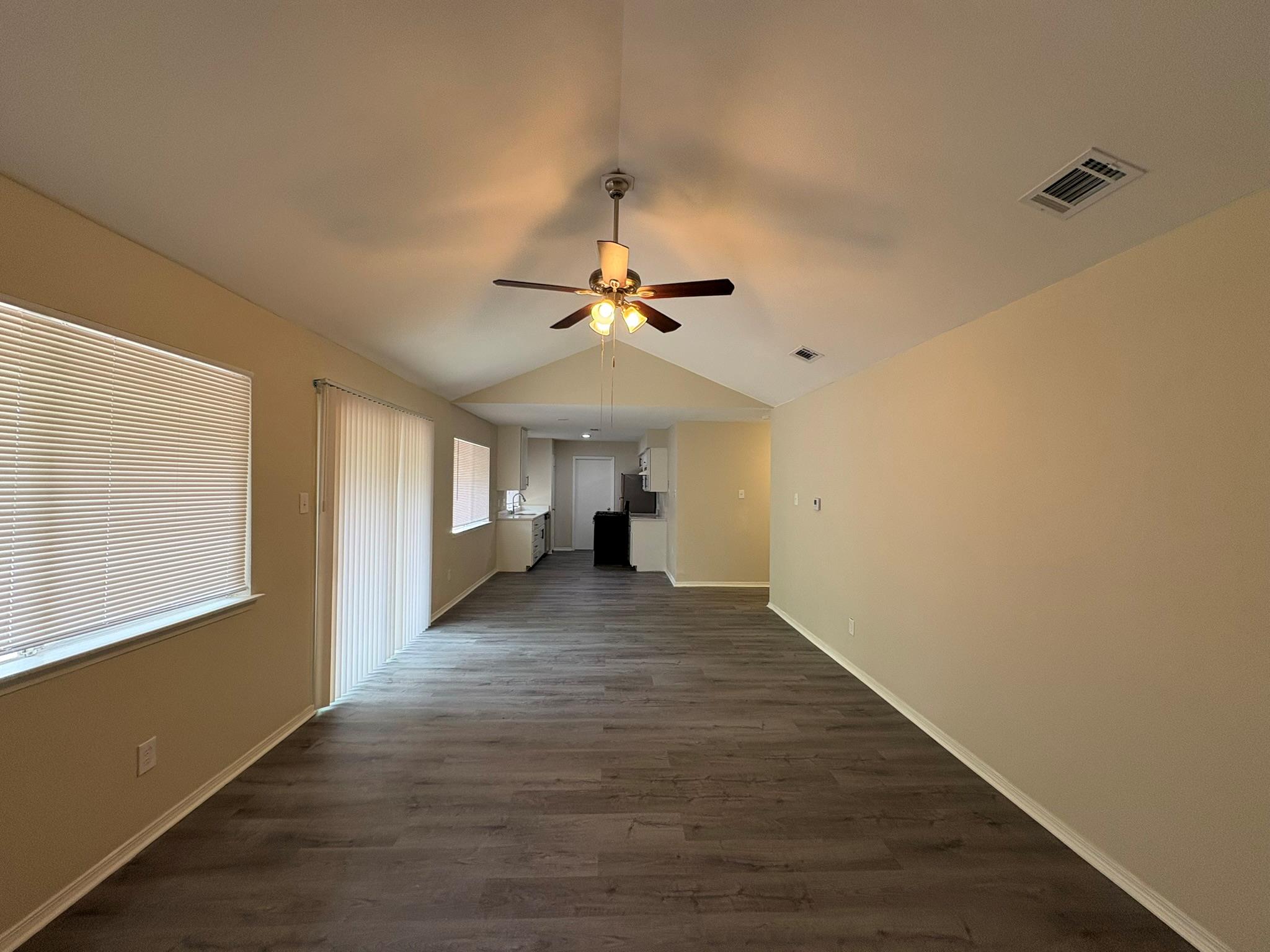 2524 CHAPARRAL Trl, Austin, TX 78744