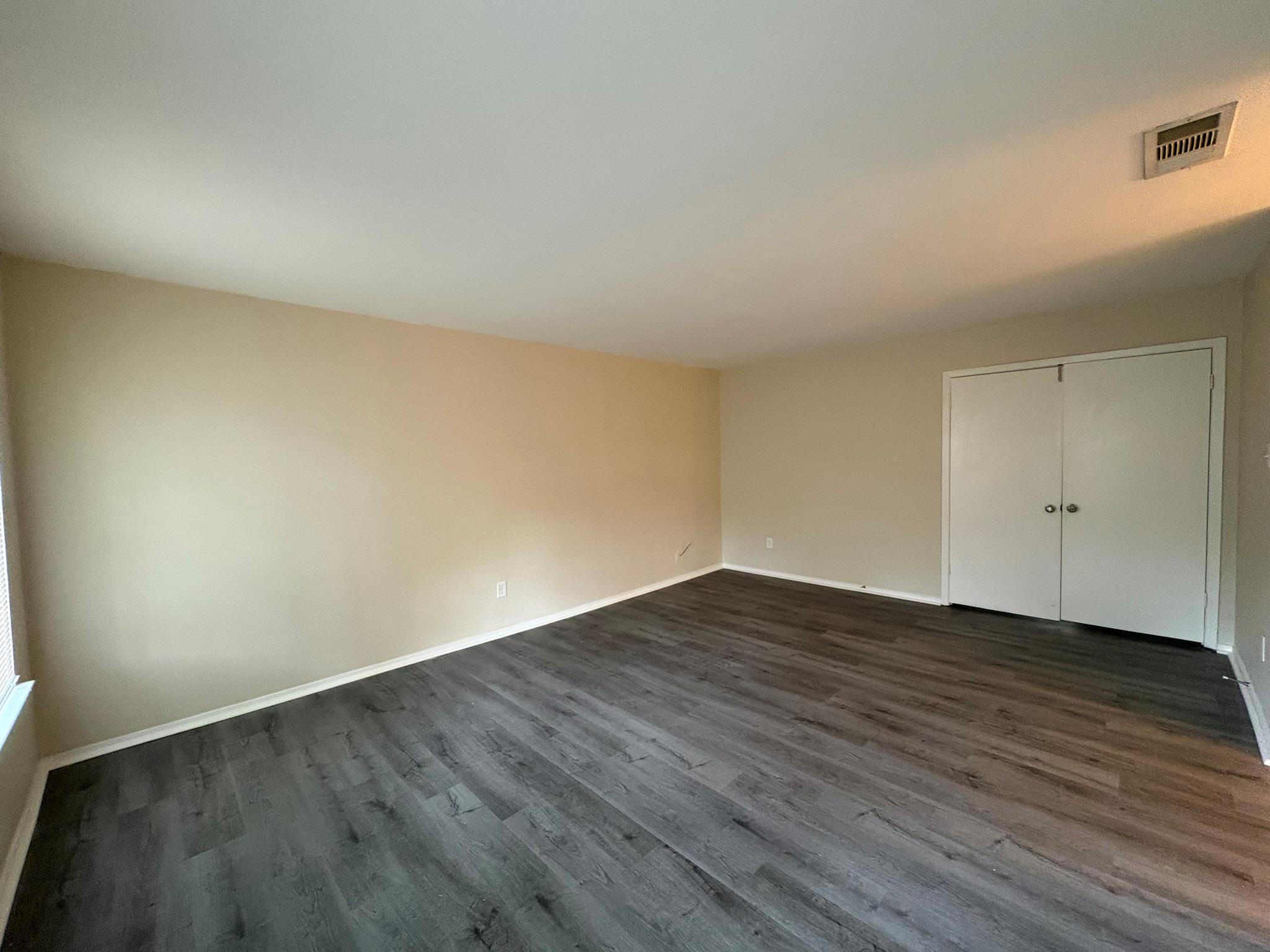 2524 CHAPARRAL Trl, Austin, TX 78744