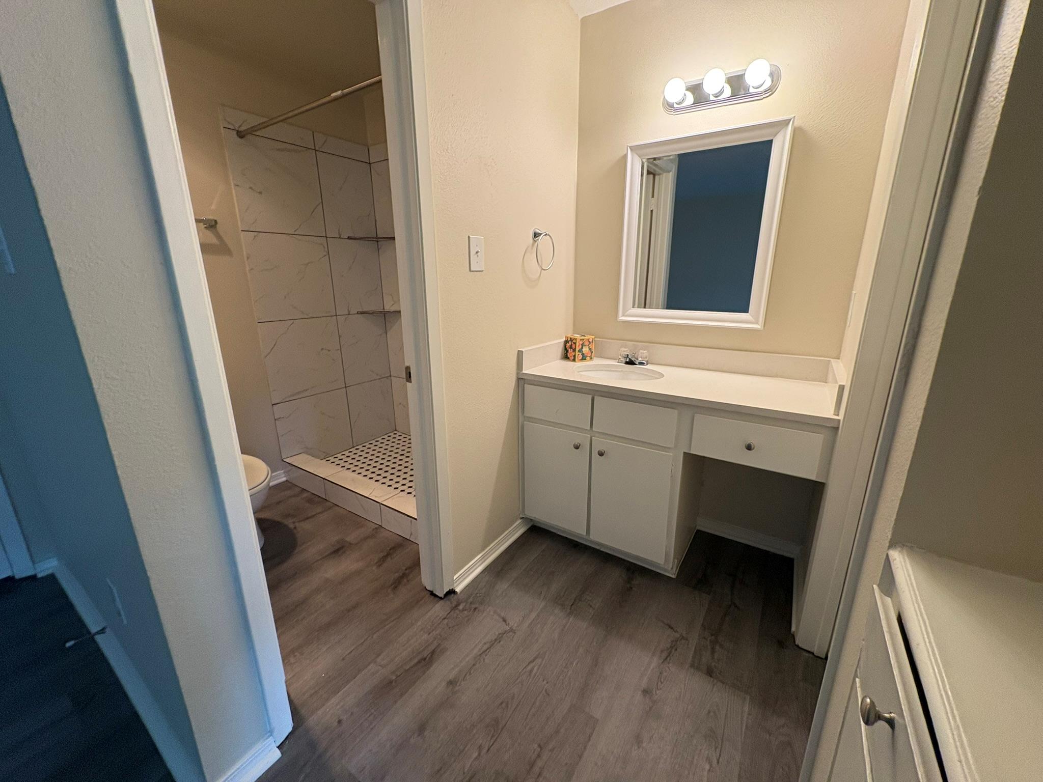 2524 CHAPARRAL Trl, Austin, TX 78744