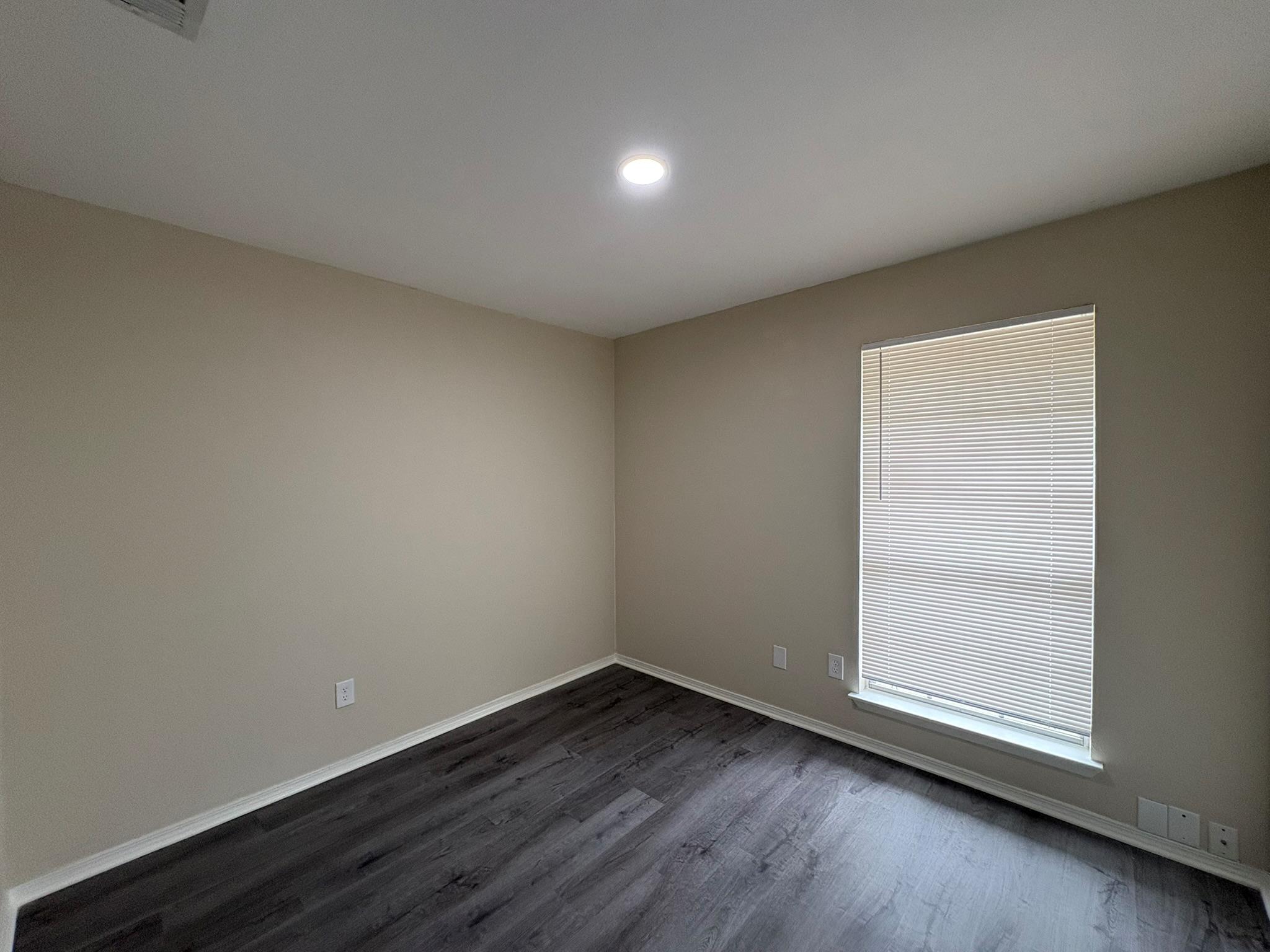 2524 CHAPARRAL Trl, Austin, TX 78744