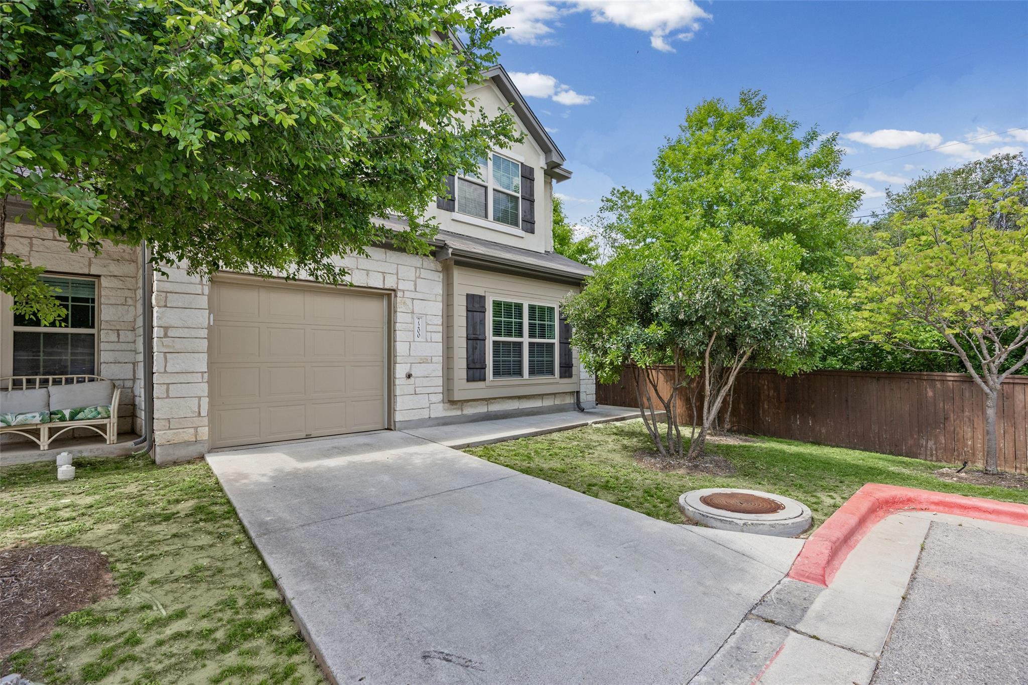 7200 Redding Dr, Austin, TX 78745