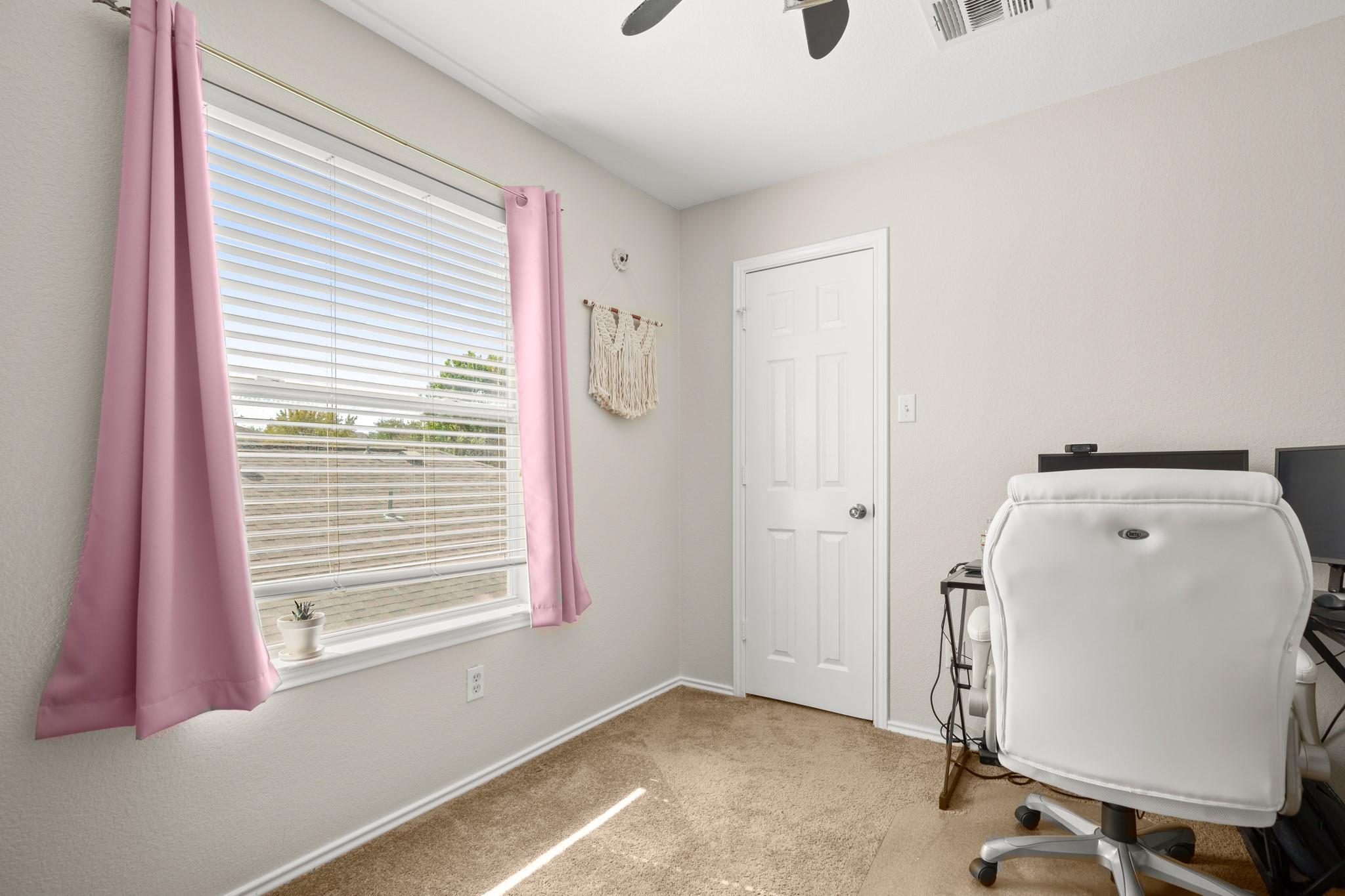 216 Sweet Leaf Ln, Pflugerville, TX 78660