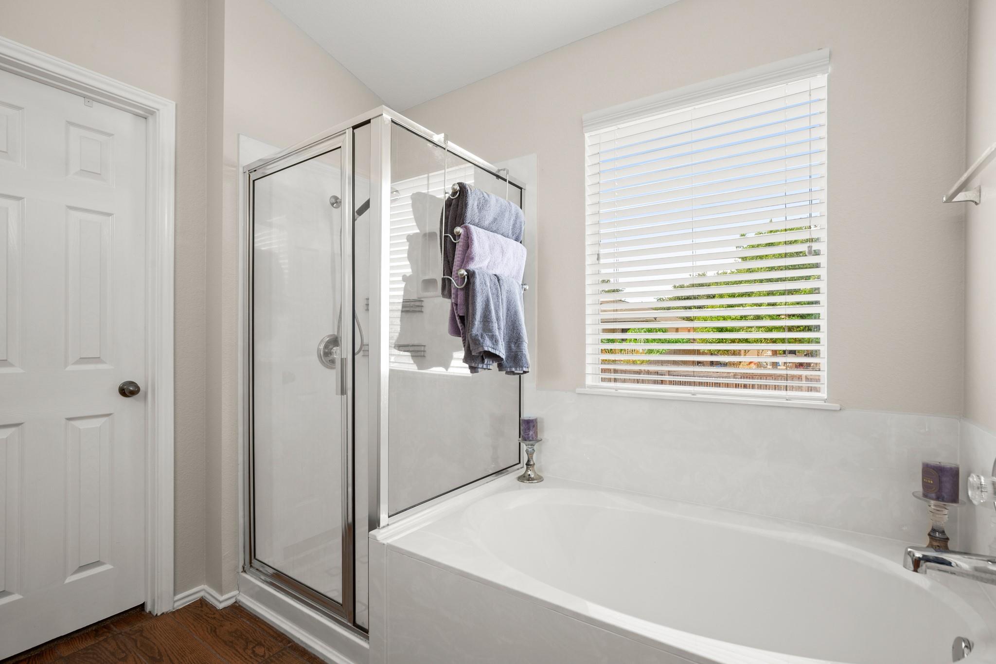 216 Sweet Leaf Ln, Pflugerville, TX 78660