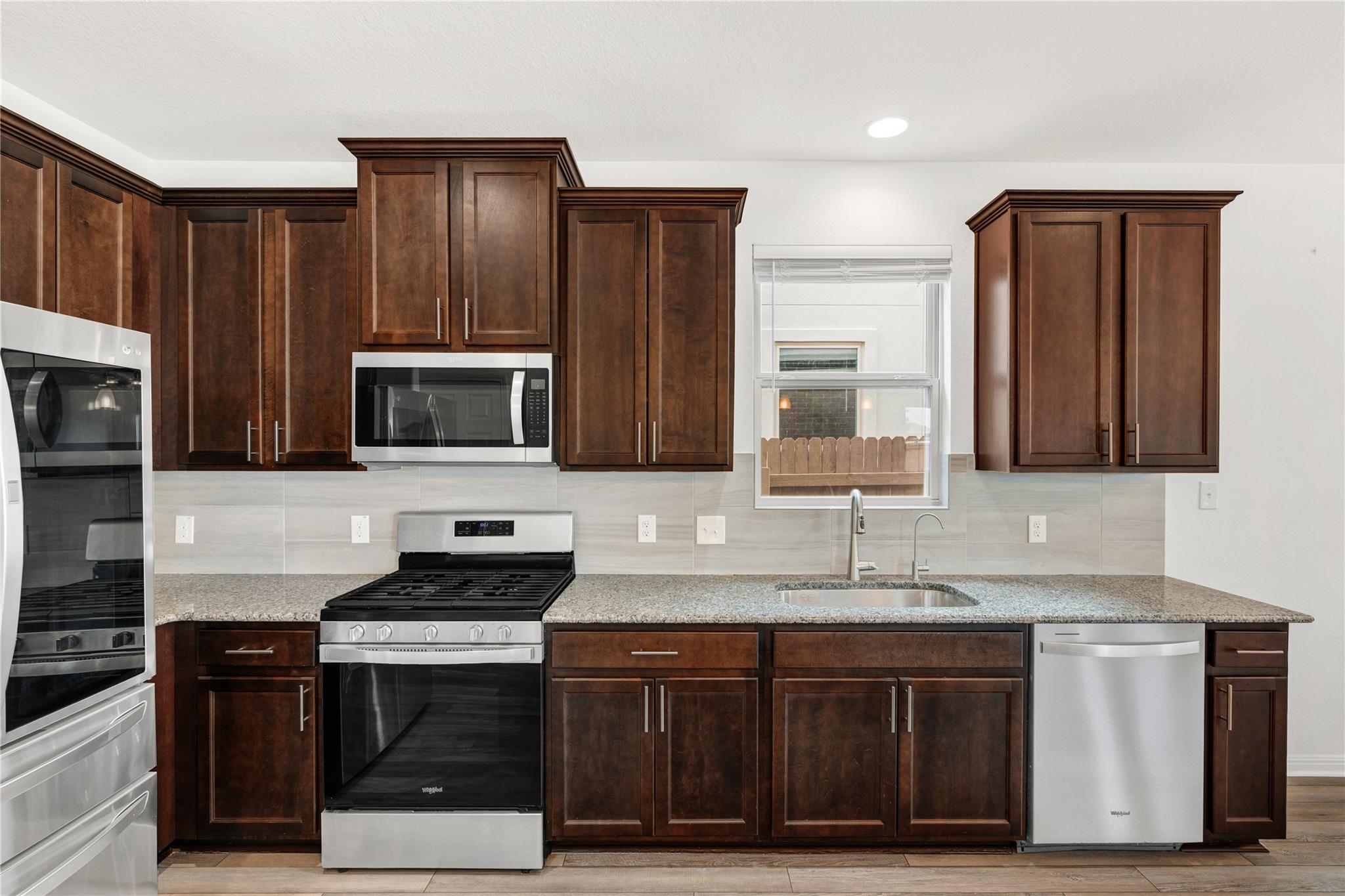 104 Turkey Creek Ln, Leander, TX 78641