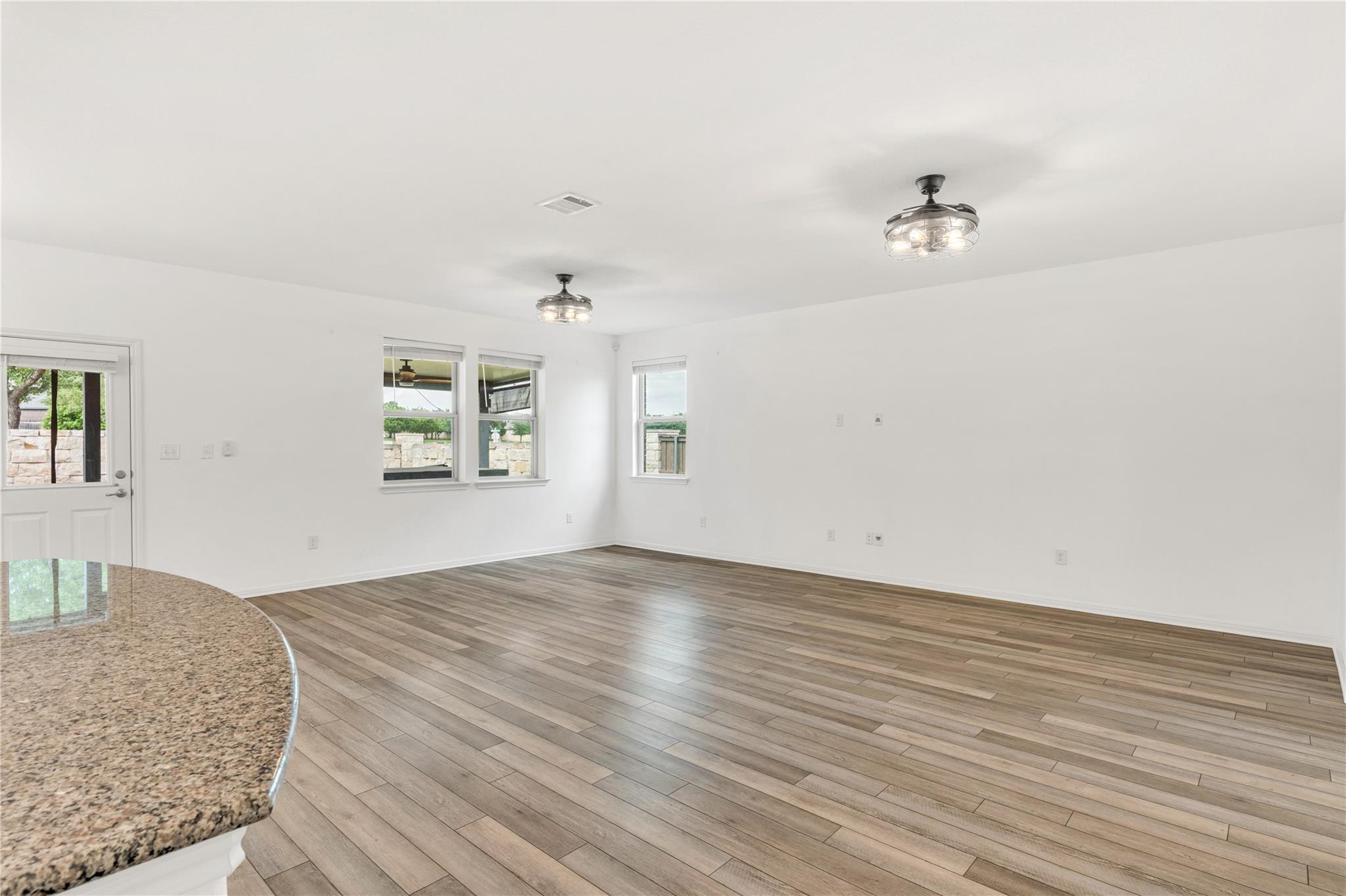 104 Turkey Creek Ln, Leander, TX 78641