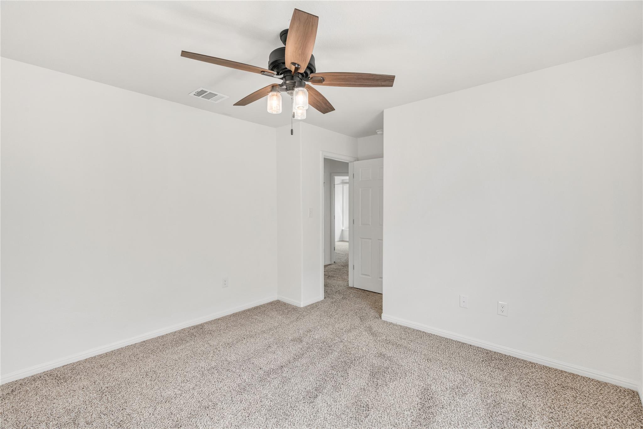 104 Turkey Creek Ln, Leander, TX 78641