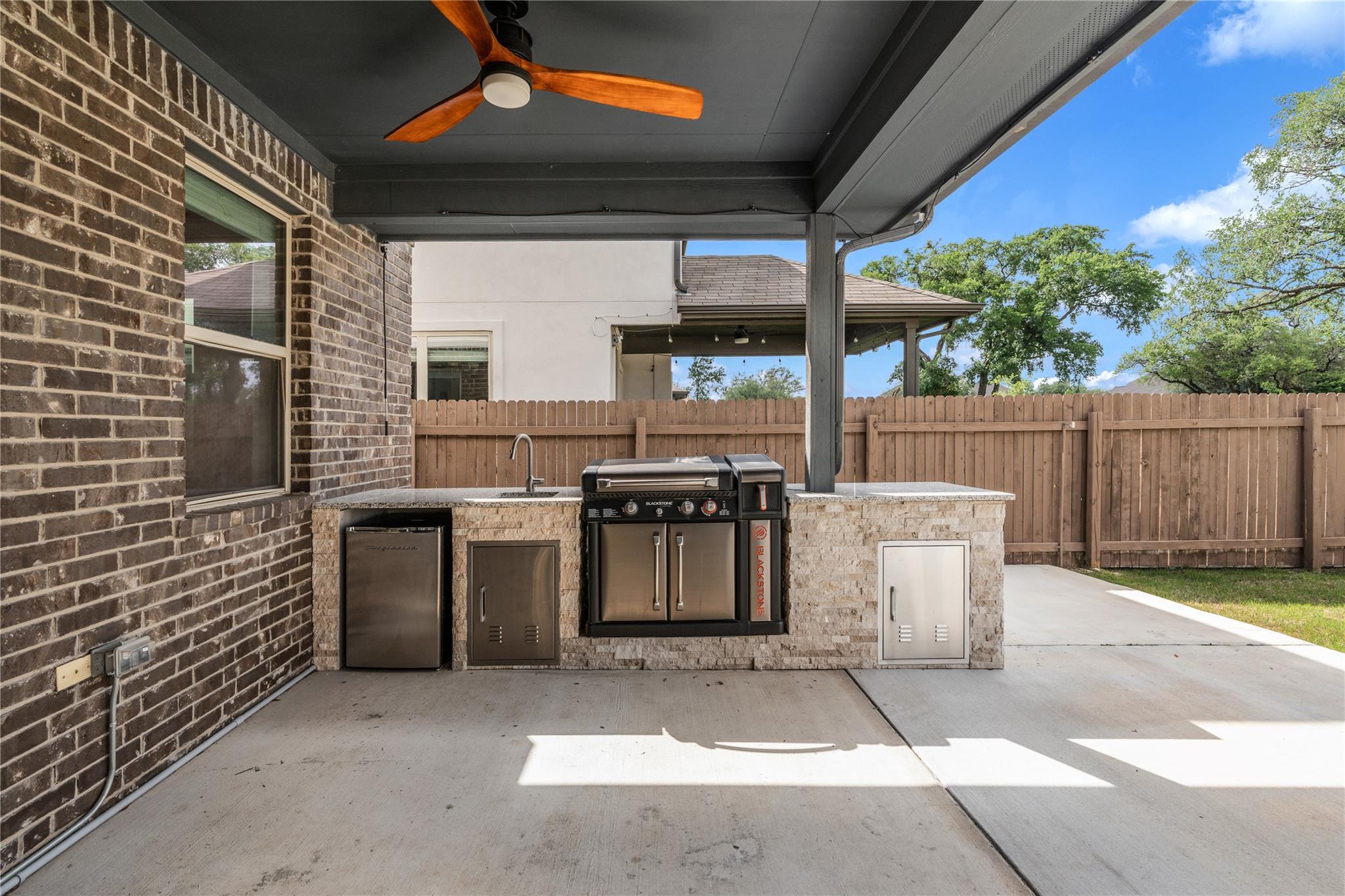104 Turkey Creek Ln, Leander, TX 78641