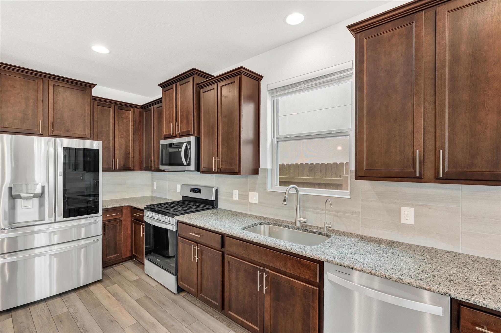 104 Turkey Creek Ln, Leander, TX 78641