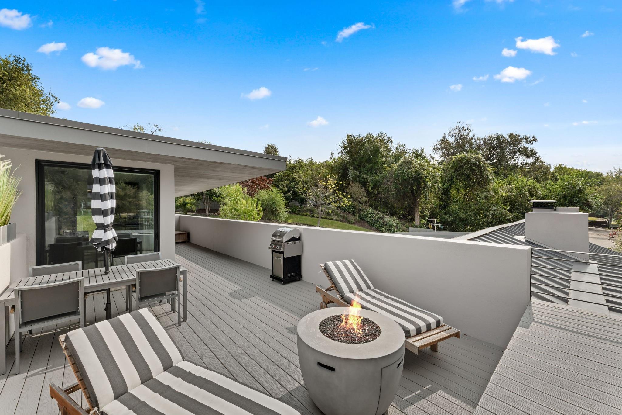 14011 Hummingbird Ln, Austin, TX 78732