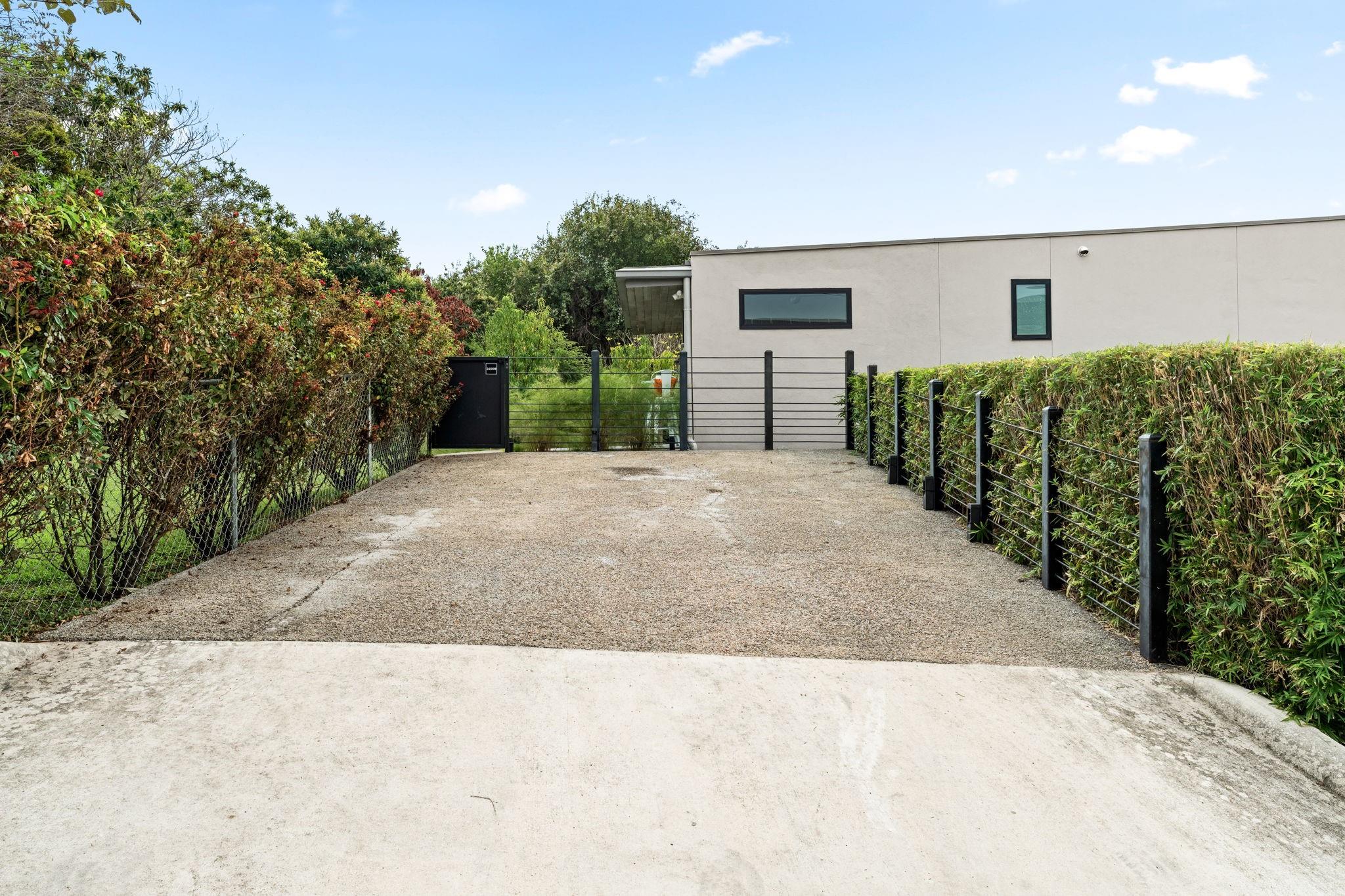 14011 Hummingbird Ln, Austin, TX 78732