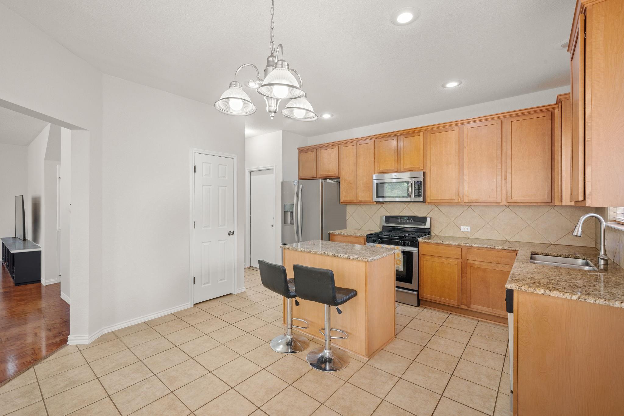 11412 Lemuel Ln, Austin, TX 78717