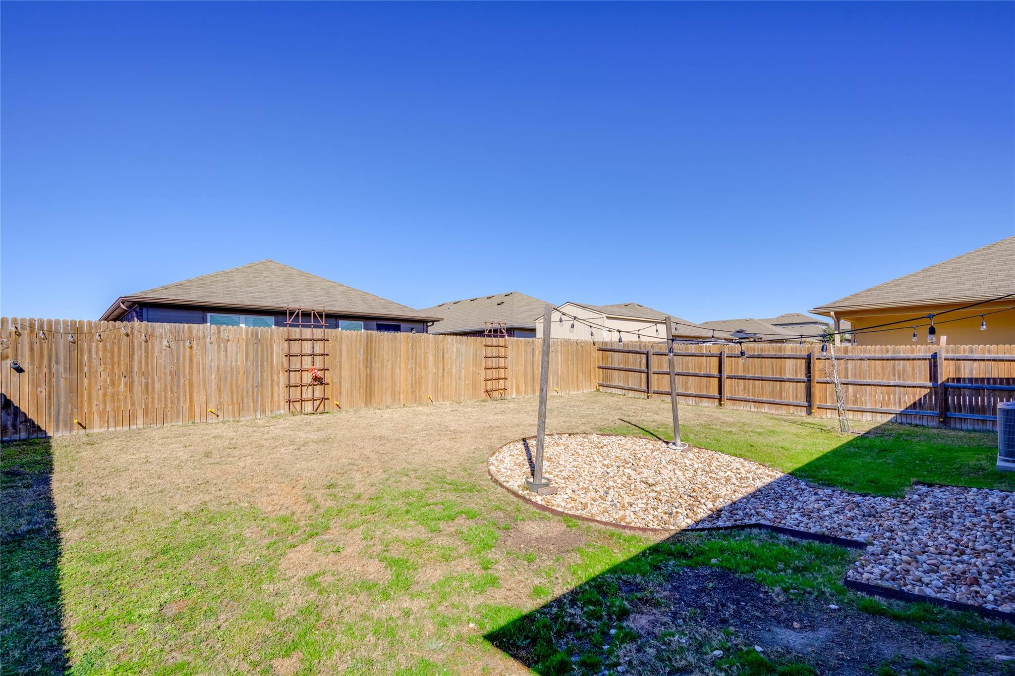 5800 Montrelia Dr, Austin, TX 78724