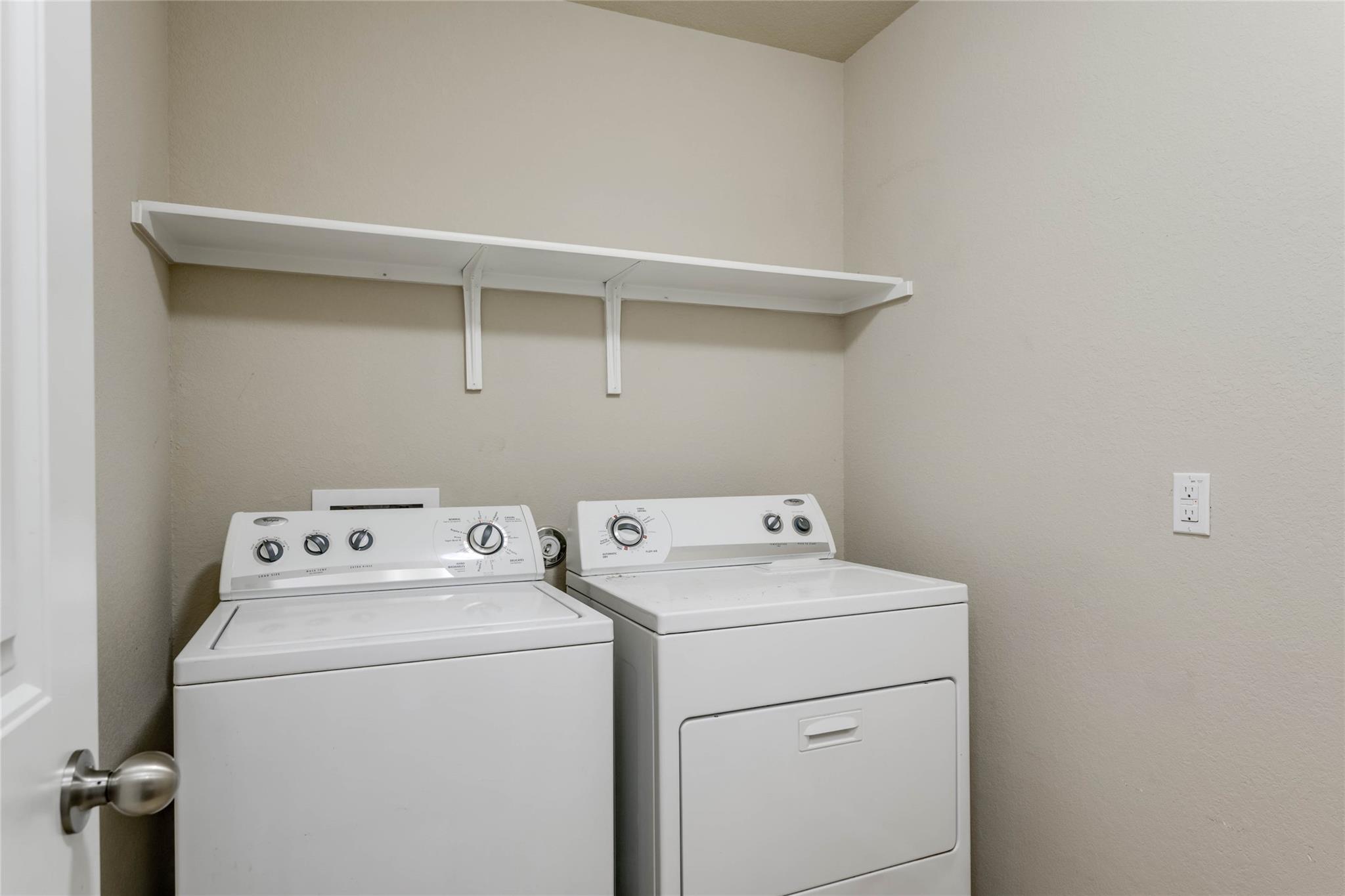 5800 Montrelia Dr, Austin, TX 78724