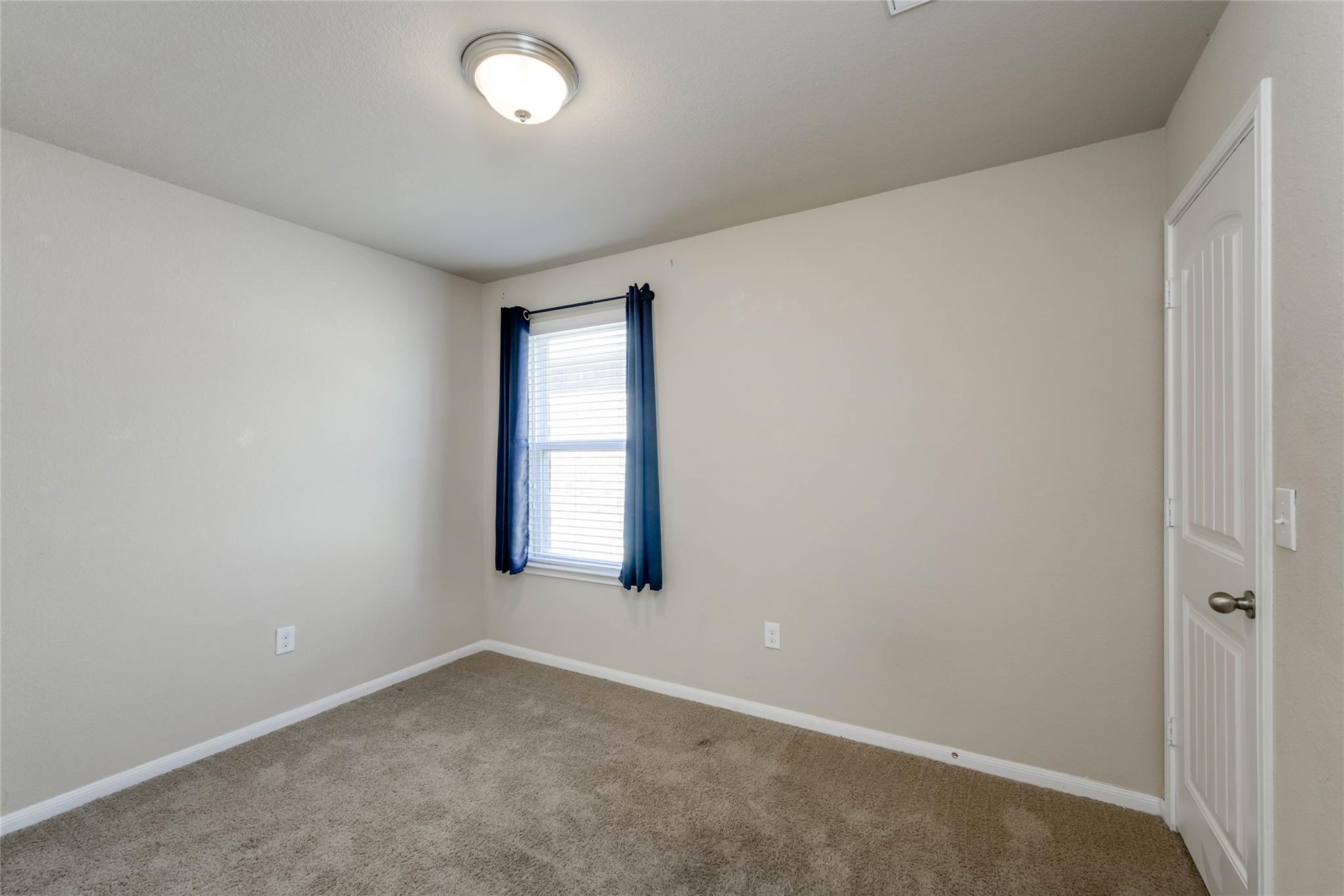 5800 Montrelia Dr, Austin, TX 78724