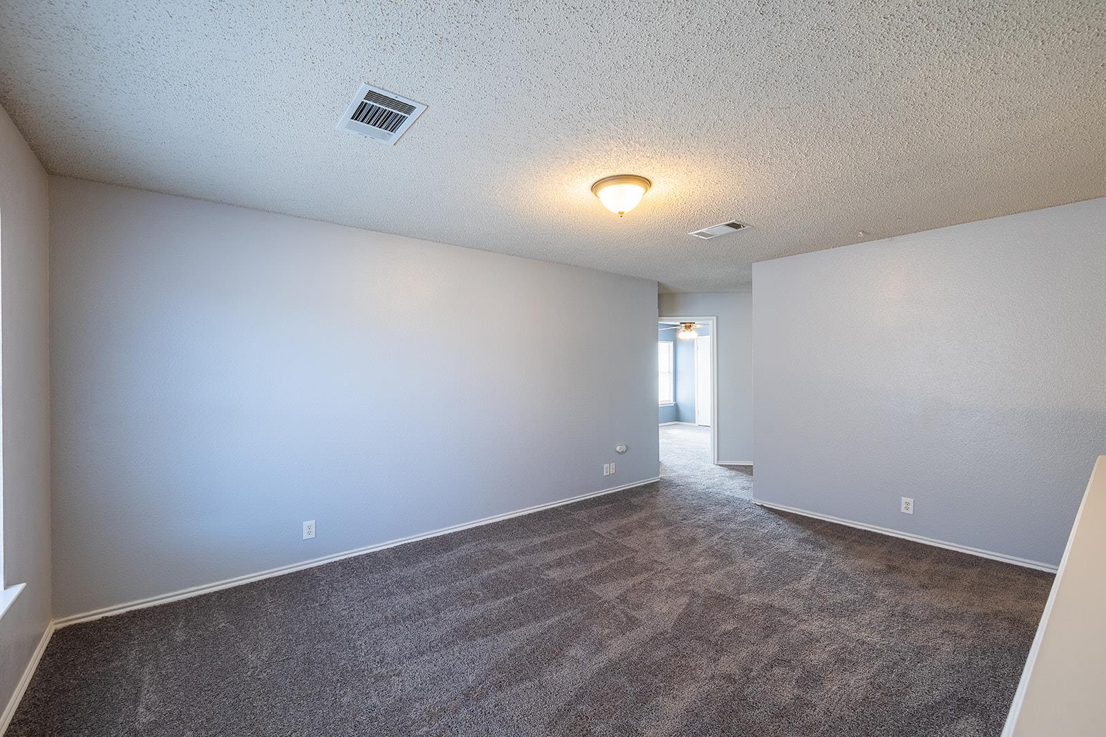 1240 Dexford Dr, Austin, TX 78753