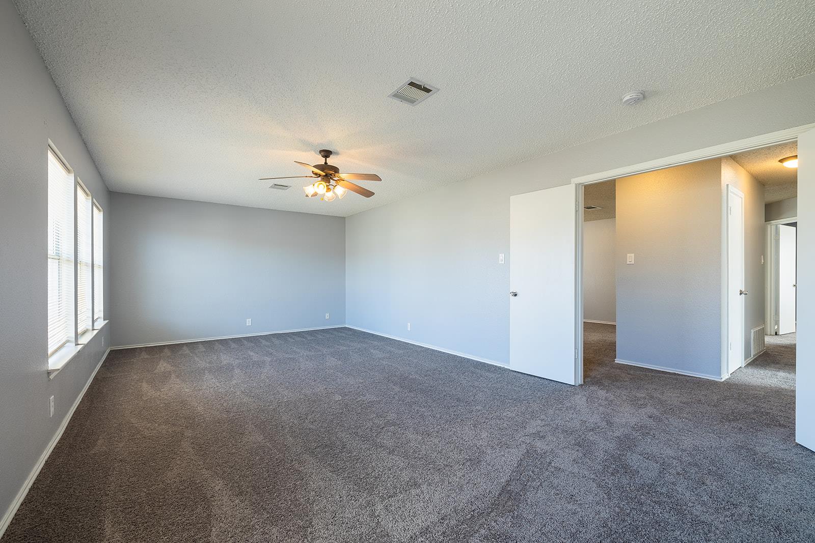 1240 Dexford Dr, Austin, TX 78753