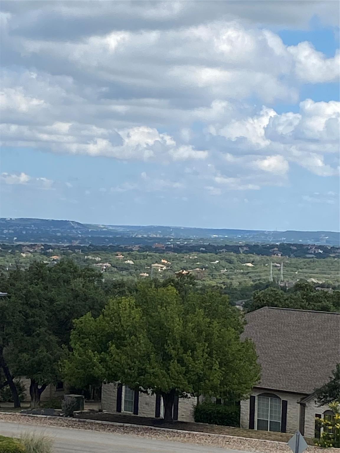 103 Paragon Ct, Lakeway, TX 78734