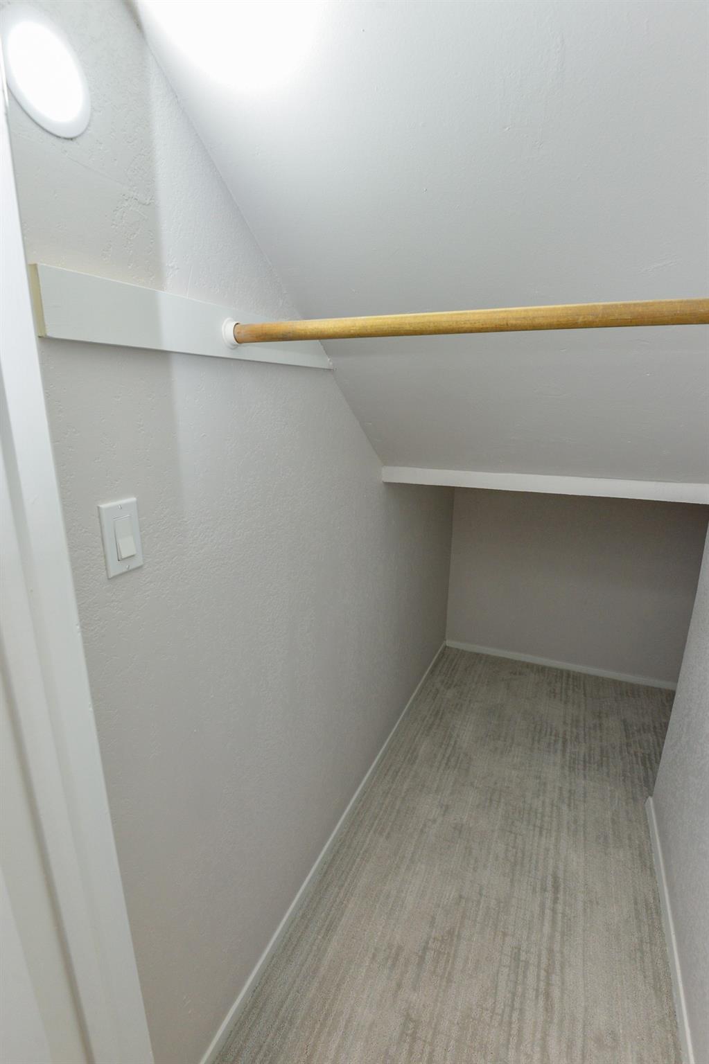 9801 Talleyran Dr, Austin, TX 78750